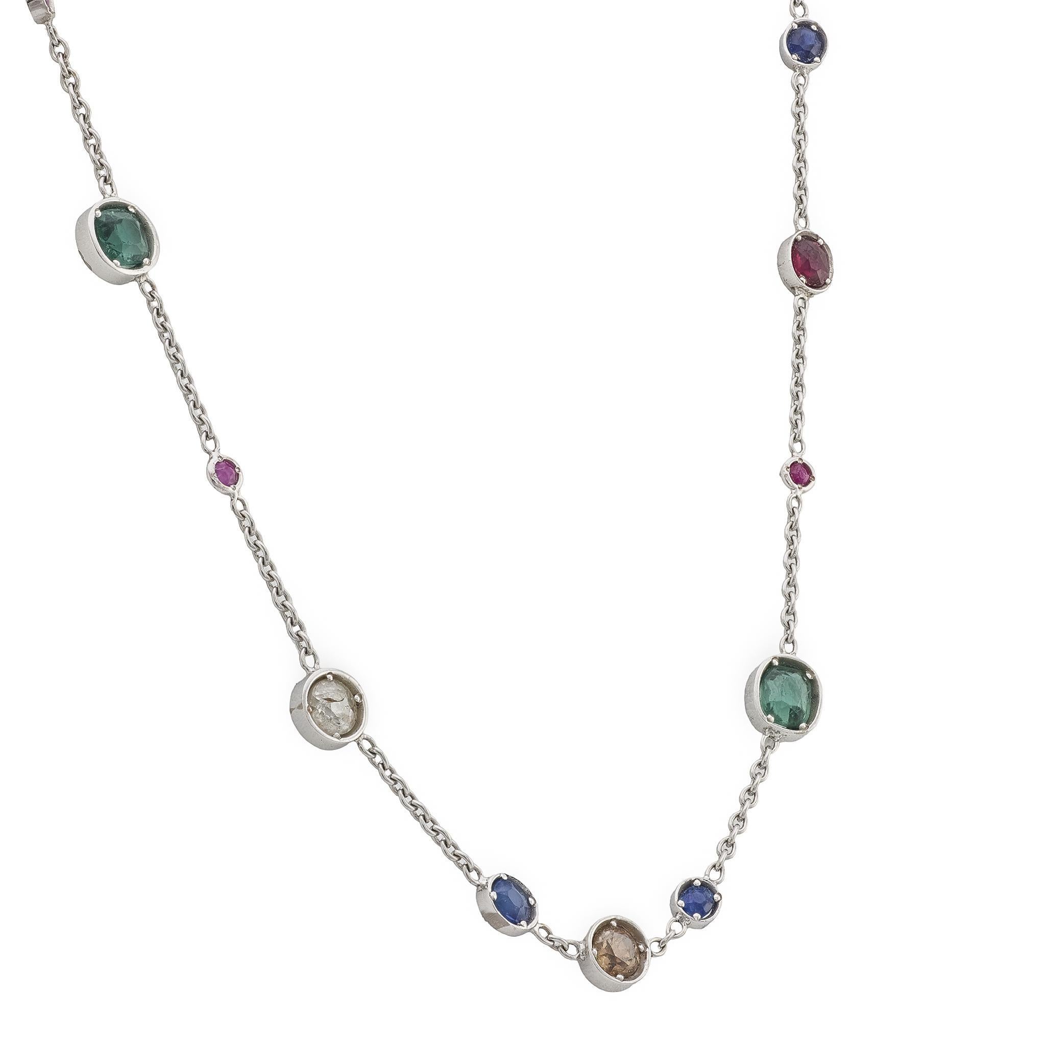 Moderno Collana girocollo vintage con più pietre in oro bianco 18 carati e platino in vendita