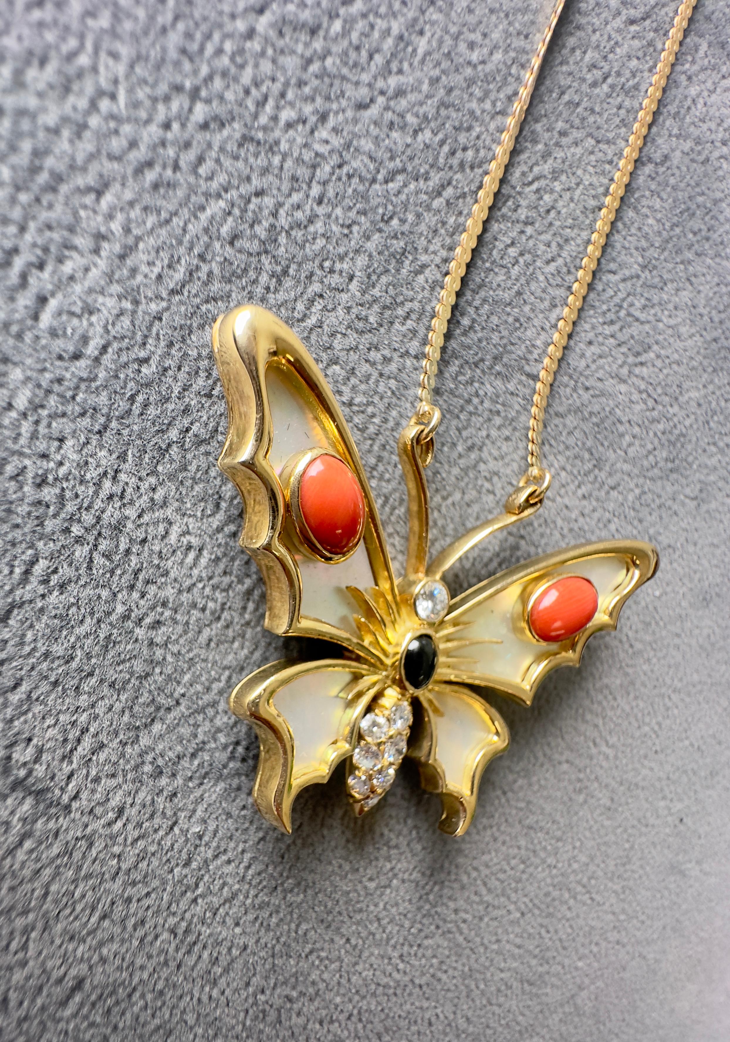 Ciondolo d'epoca con farfalla a più pietre in oro 18k e collana in oro giallo 14k in vendita 3
