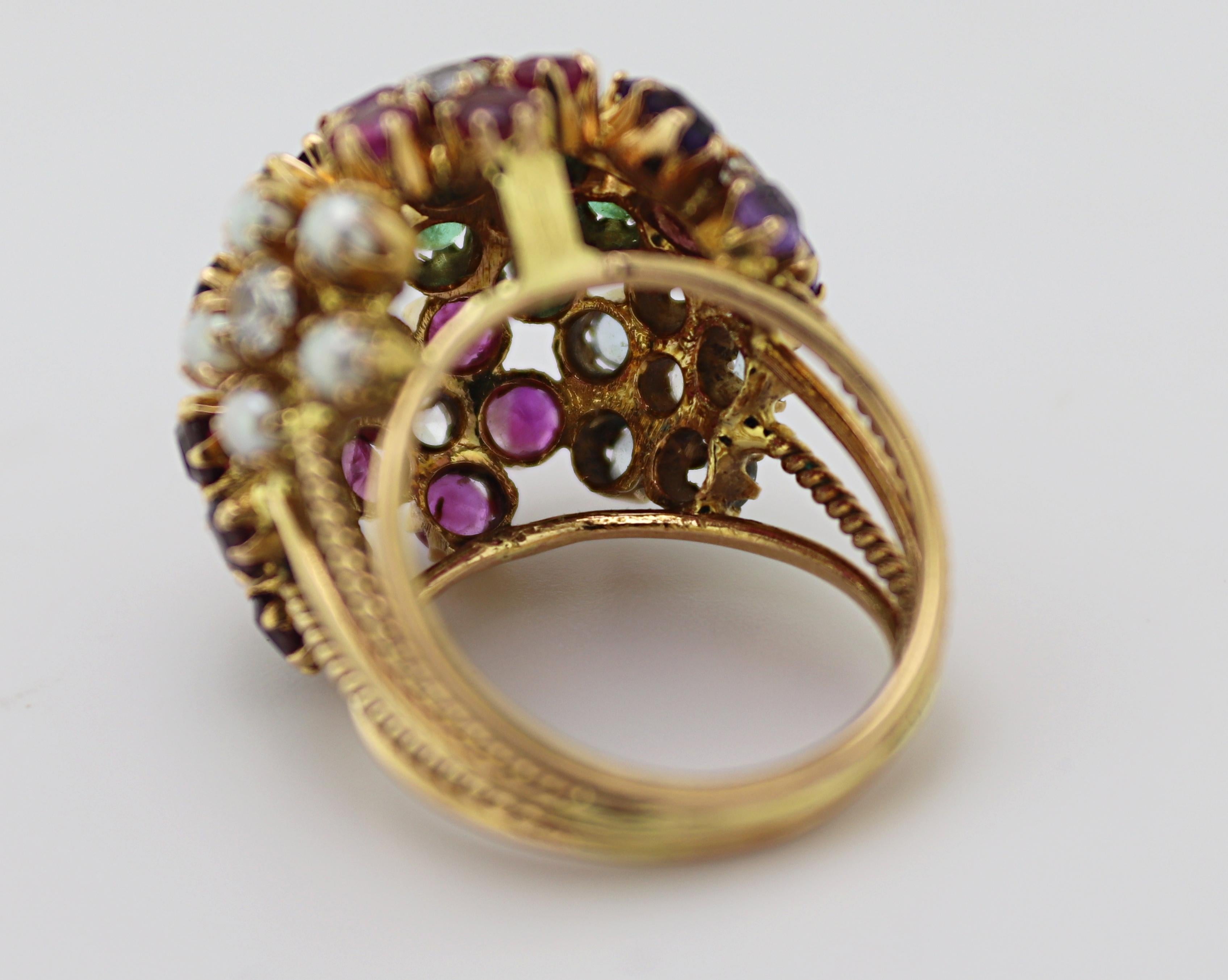 Mehrsteiniger Bombe-Blumenring aus Gelbgold im Zustand „Hervorragend“ im Angebot in Pleasant Hill, CA