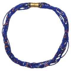 Collier torsadé vintage à plusieurs rangs en lapis-lazuli et corail