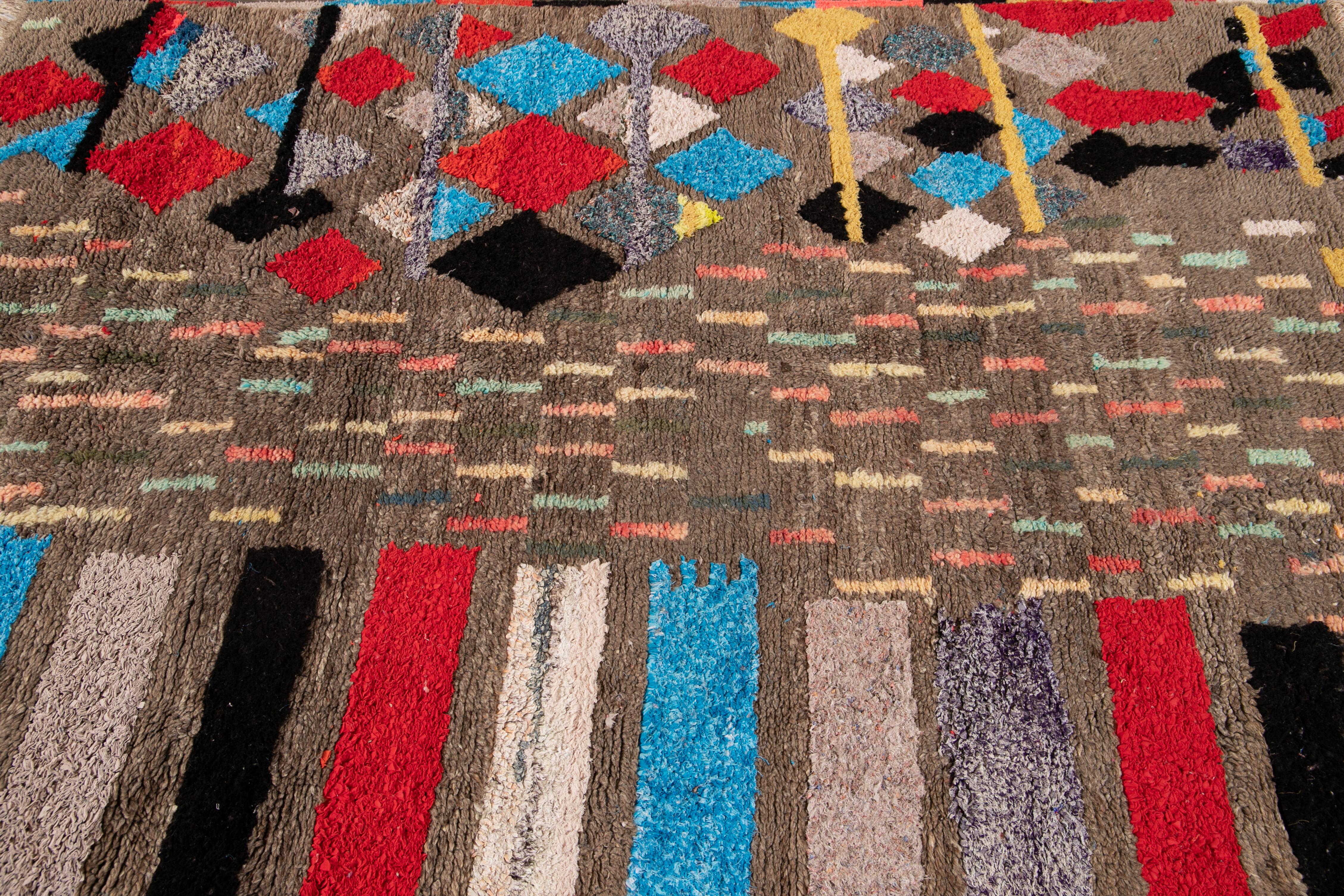 Vintage Multi-Color Boujad Moroccan Handmade Wool Rug For Sale 1