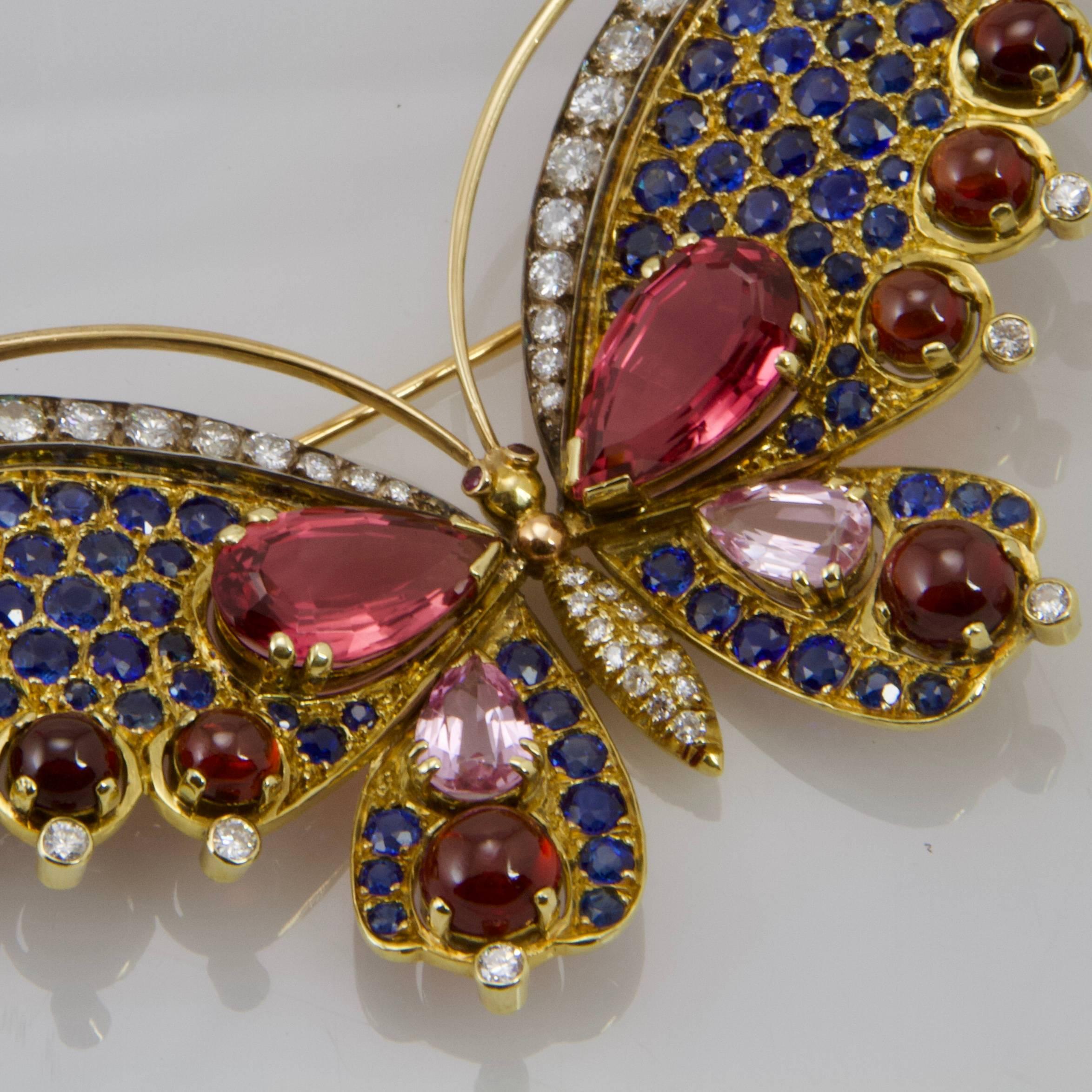 French Multi-Gem Butterfly Pin In Excellent Condition For Sale In Paris, FR