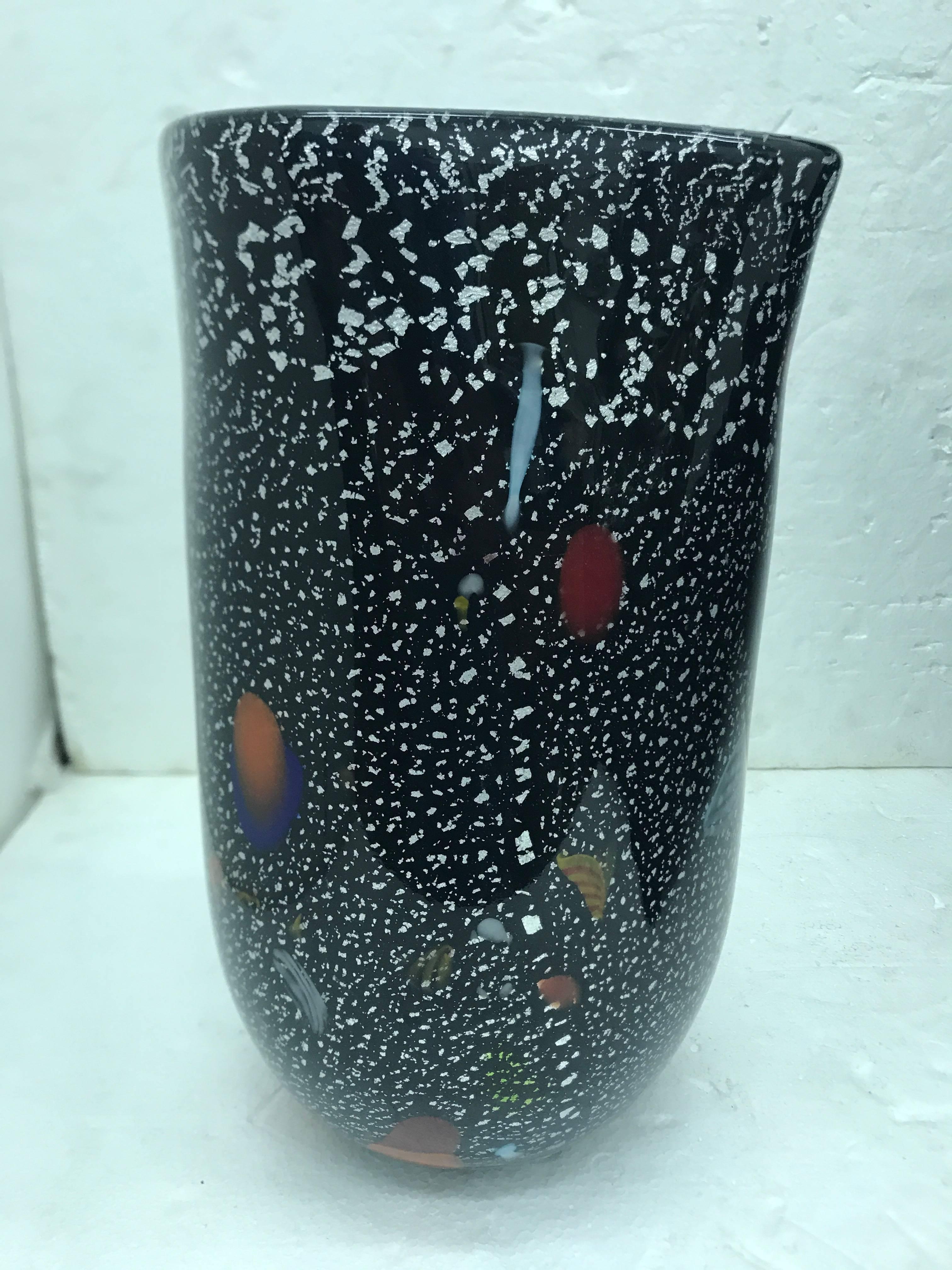1980s Barbini style Black and White Murano Glass and Murrina Insert Italian Vase For Sale 1