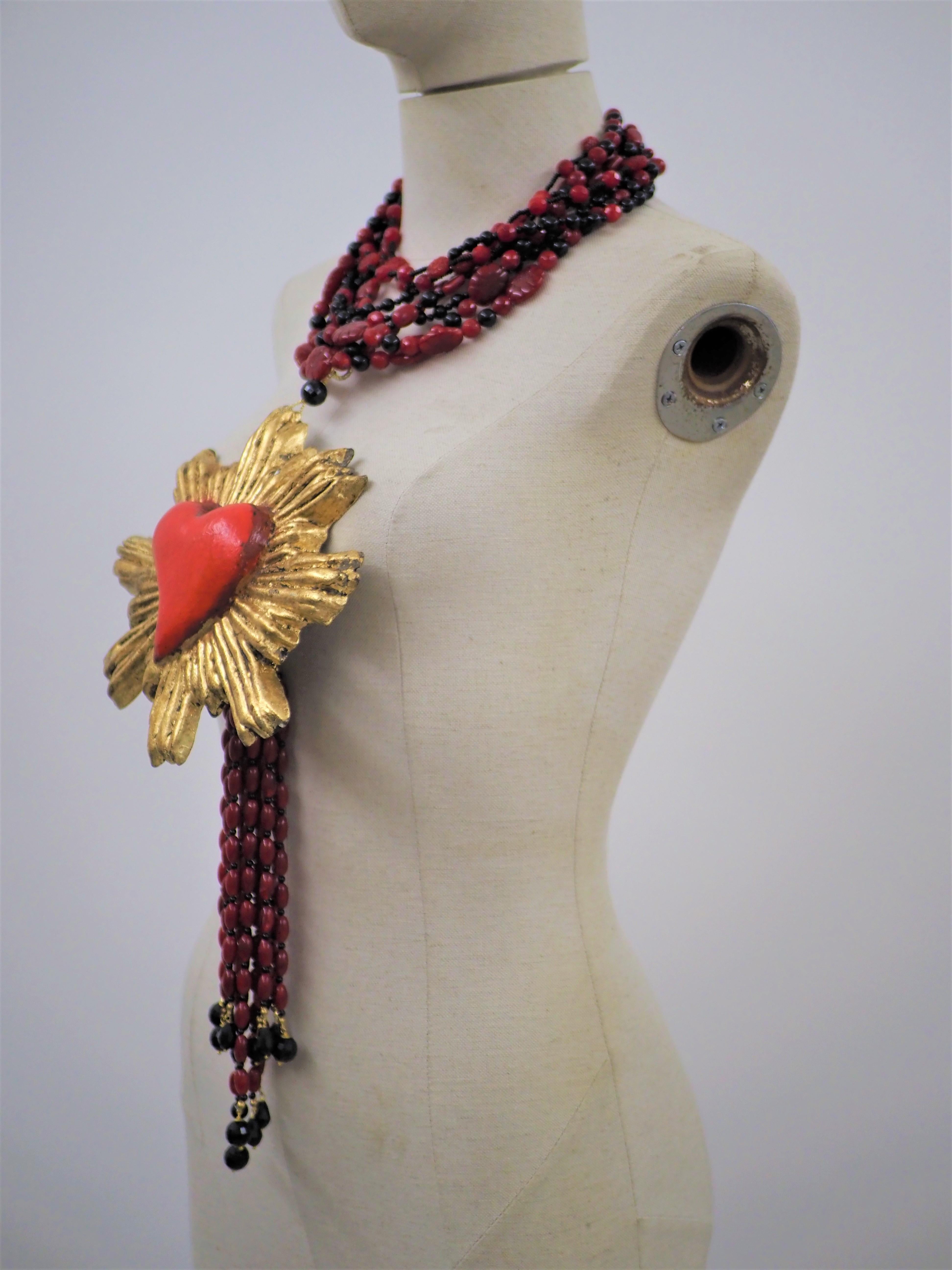 Vintage mehrfarbige Perlen heiliges Herz Halskette für Damen oder Herren im Angebot