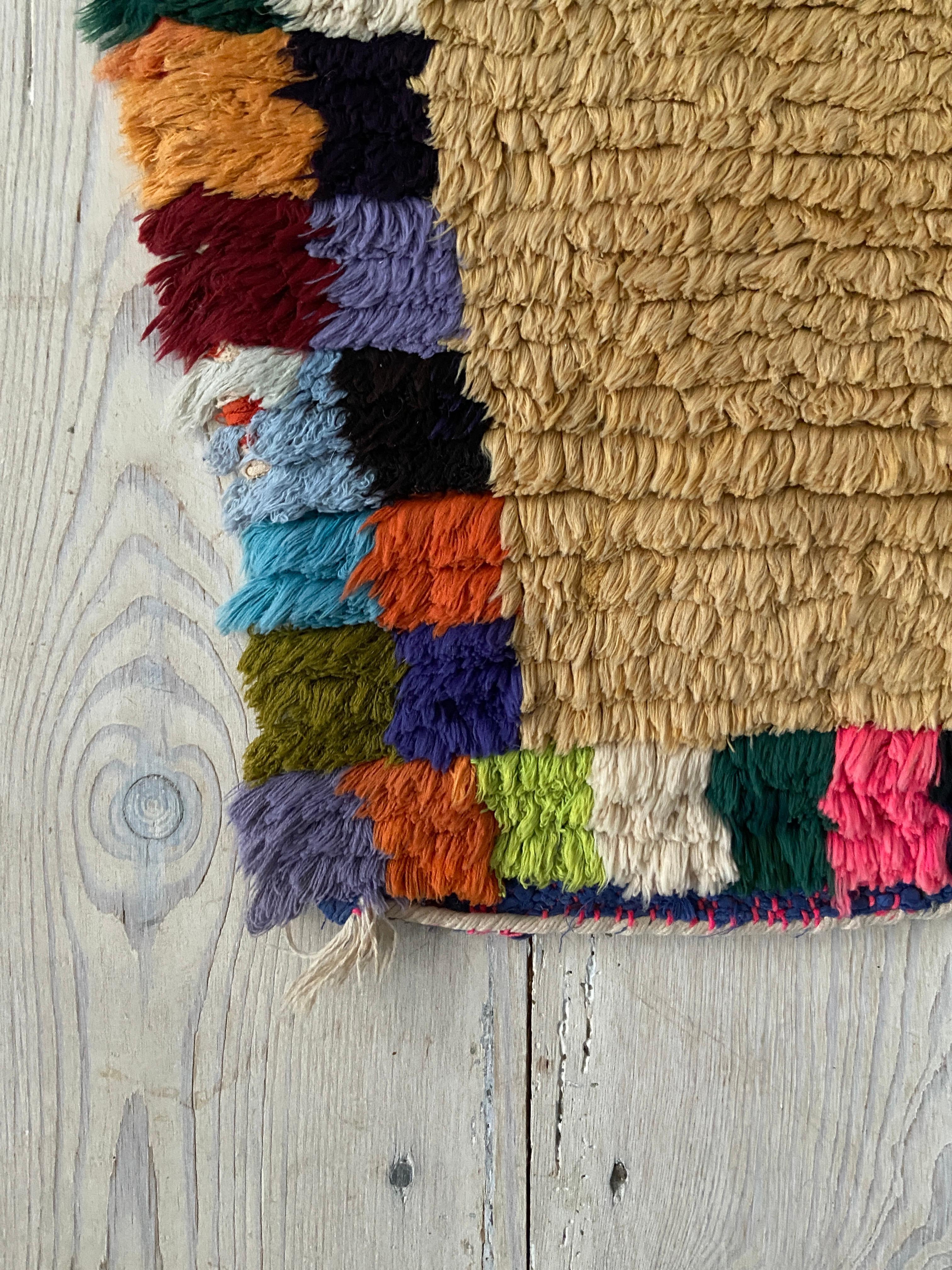 20th Century Vintage Multicoloured Middle Atlas Rug with Playful Details, Morocco For Sale
