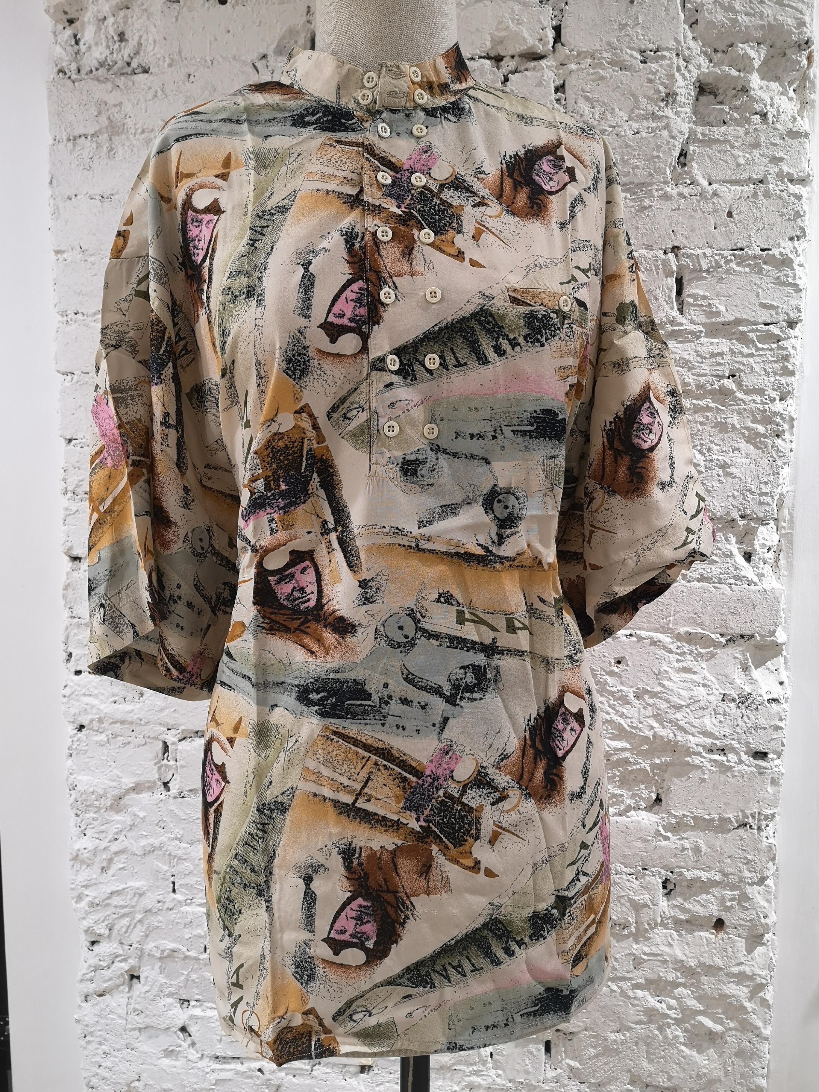 Vintage multicoloured silk shirt
oversize