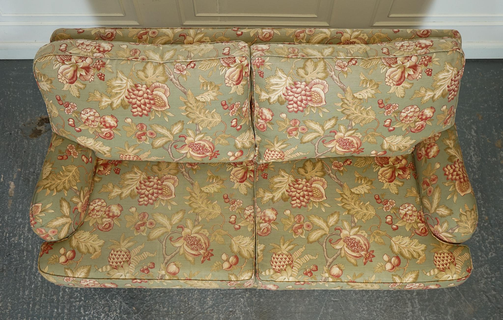 VINTAGE MULTIYORK COUNTRY HOUSE FABRiC FLORAL TWO TO THREE SEATER SOFA 3
