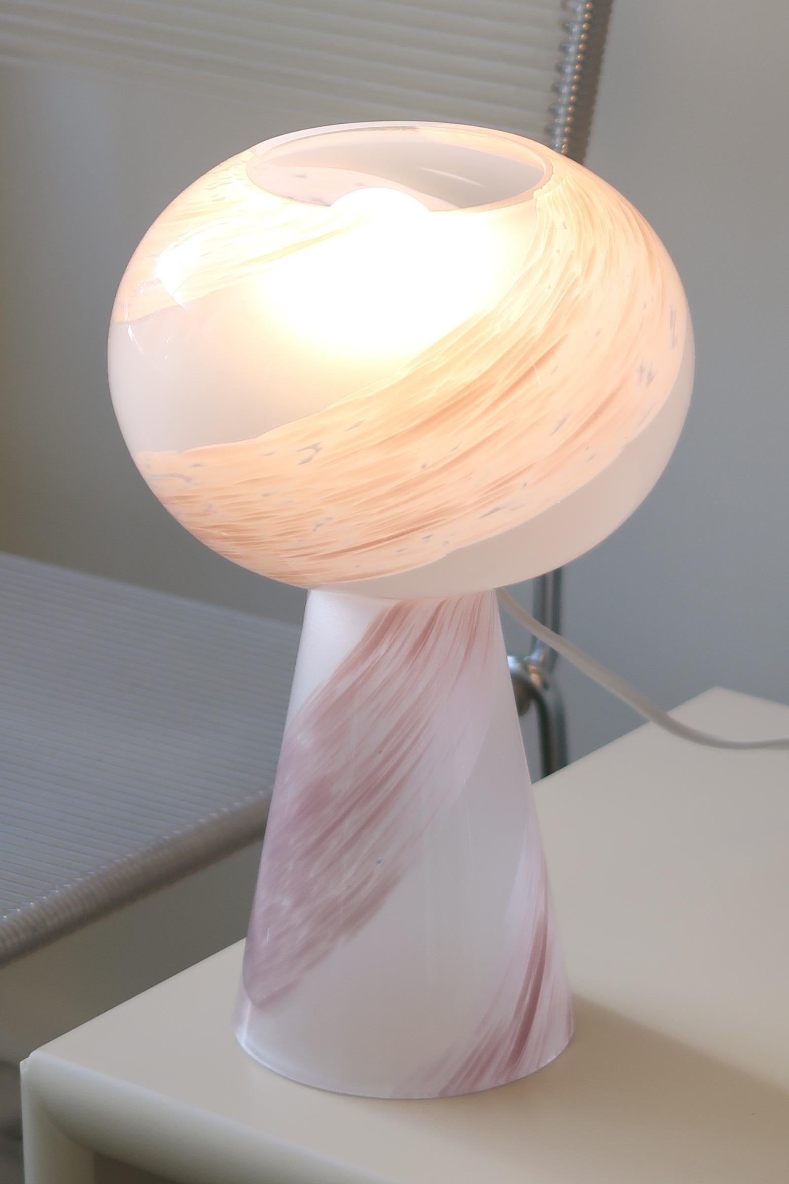 Murano Glass Vintage Murano 1970s Rose Pink Swirl Rare Shaped Table Lamp For Sale