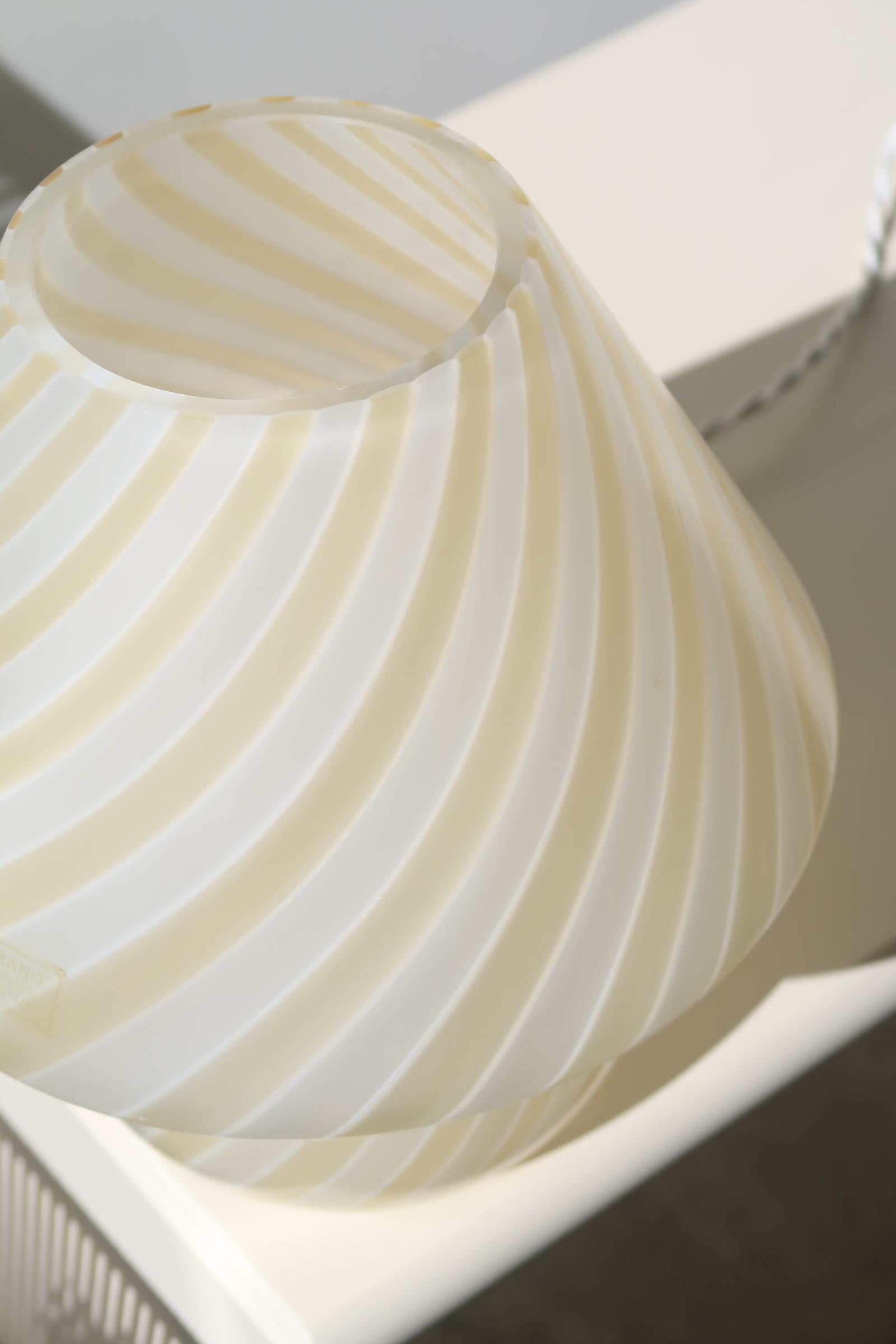 Murano Glass Vintage Murano 70s yellow white Swirl Glass Mushroom Table Lamp