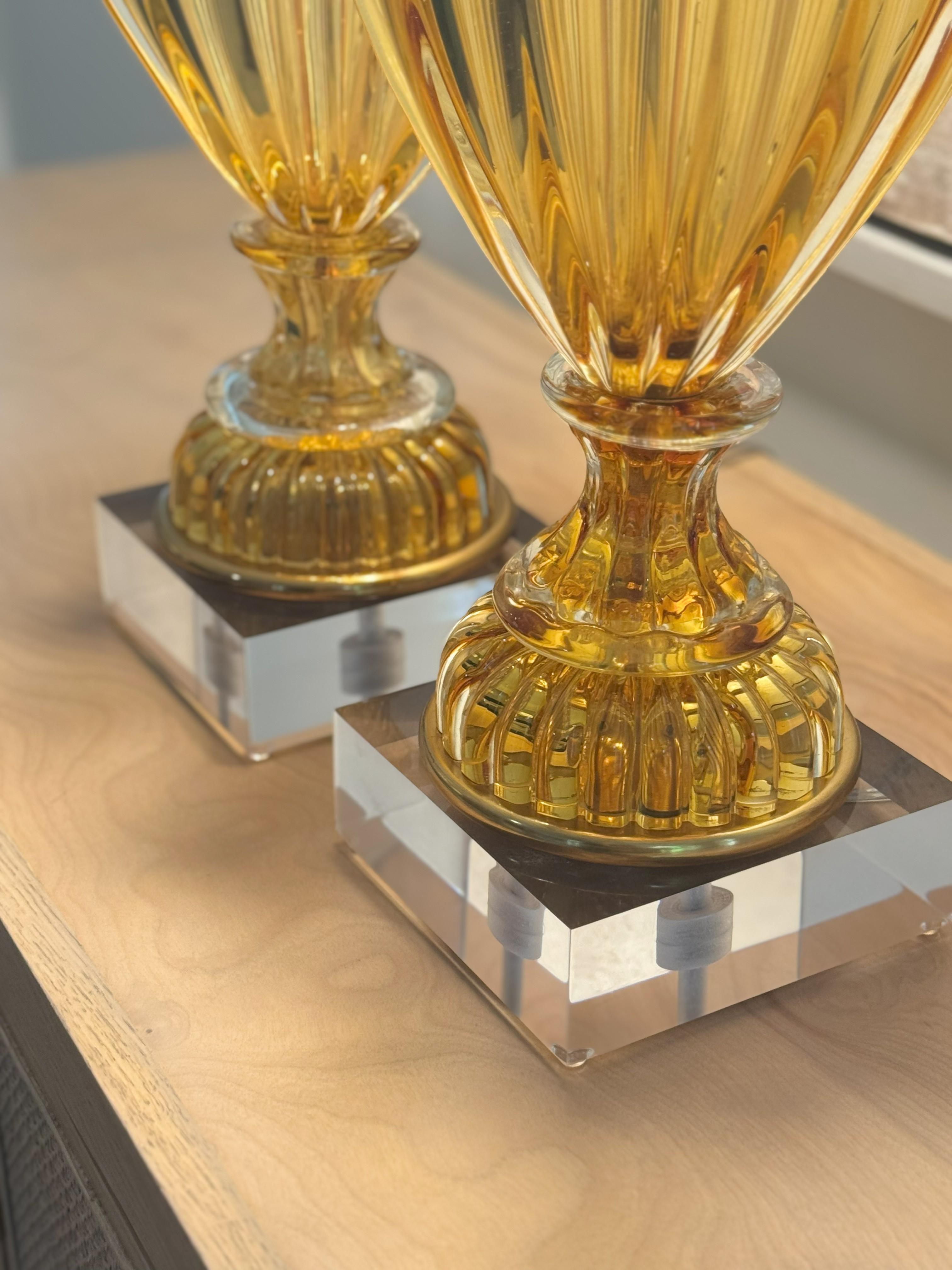 Lámparas vintage de cristal ámbar de Murano para Marbro Moderno de mediados de siglo en venta