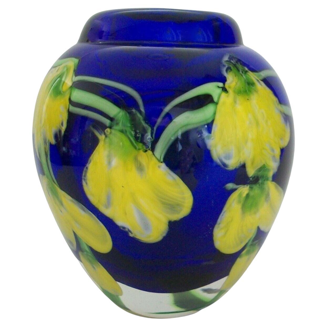 Vintage Murano Art Glass 'Laburnum' Paperweight Vase, Italy, Circa 1970's For Sale