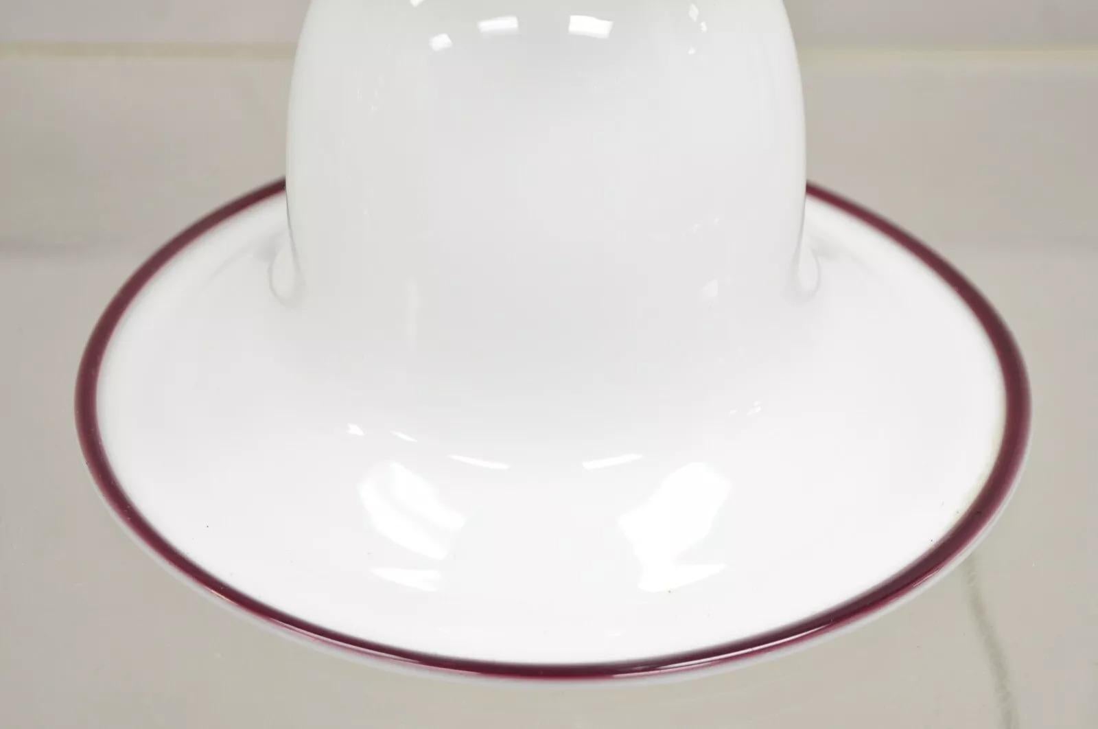 Lampe de bureau tulipe blanche moderne italienne du milieu du siècle dernier en verre d'art de Murano Bon état - En vente à Philadelphia, PA