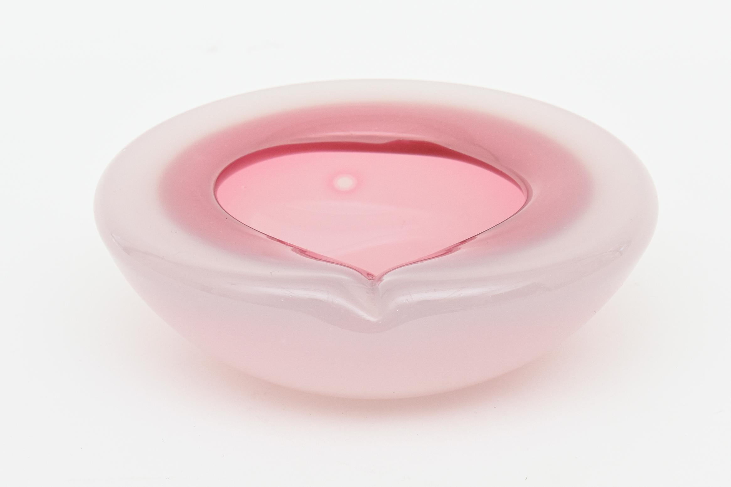 Modern Vintage Murano Atrributed Seguso Pink Shades Sommerso Geode Glass Bowl Italian