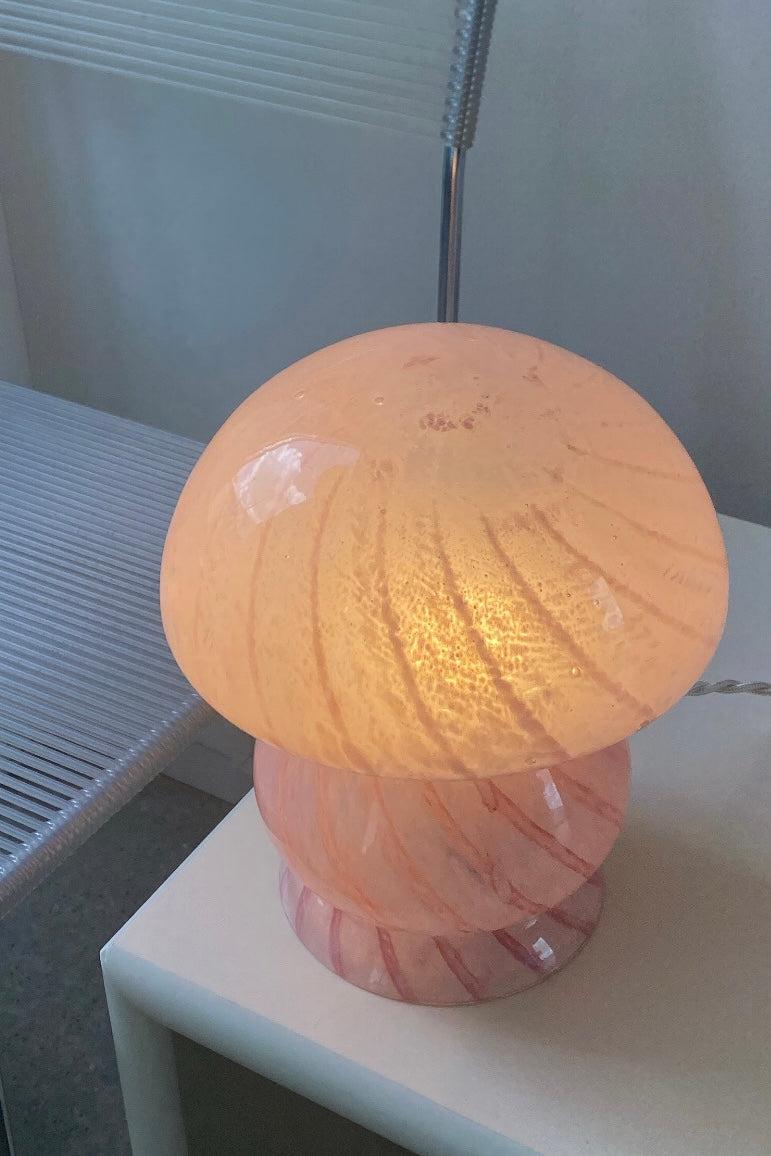 Vintage Murano Baby Mushroom Lamp in Soft Rose Pink Glass Italian Original For Sale 2