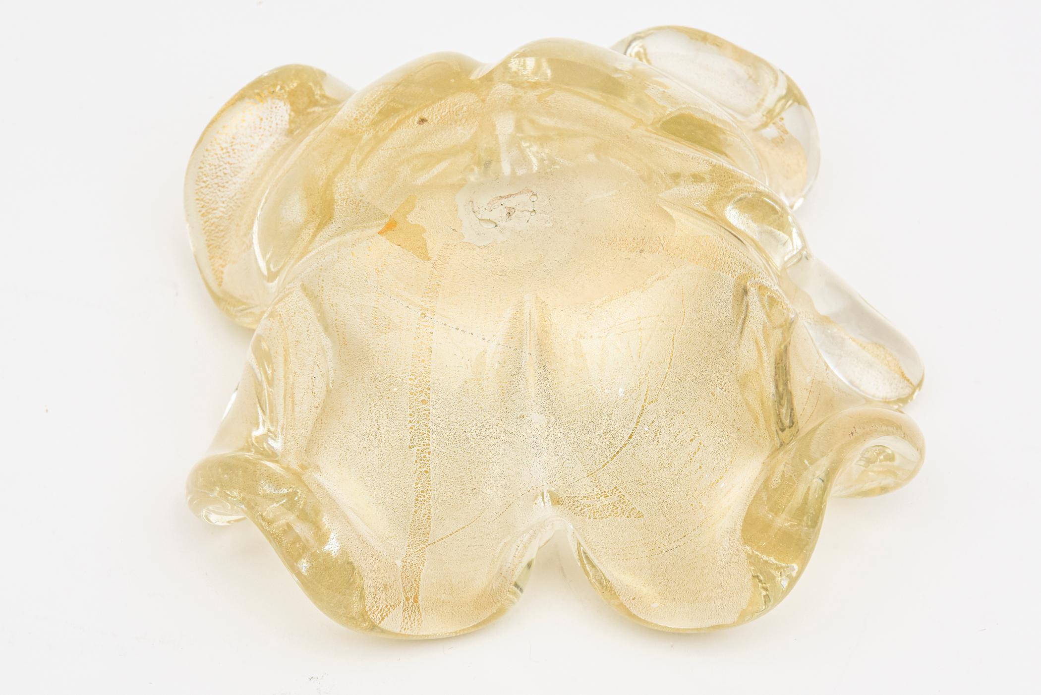 Vintage Murano Barovier Gold Aventurin Glas Schale Klee, Blume Form mit Stem im Angebot 4
