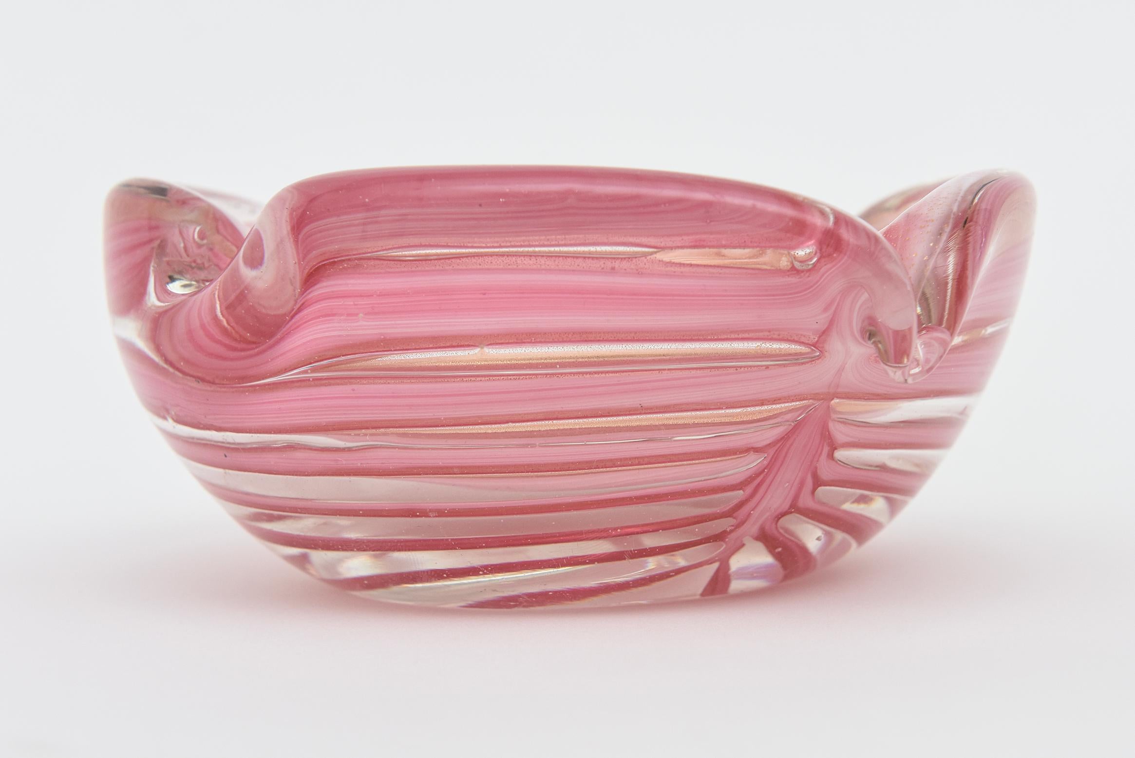 Vintage Murano Barovier e Toso Pink Striped with Gold Flecks Glass Bowls Pair Of 5