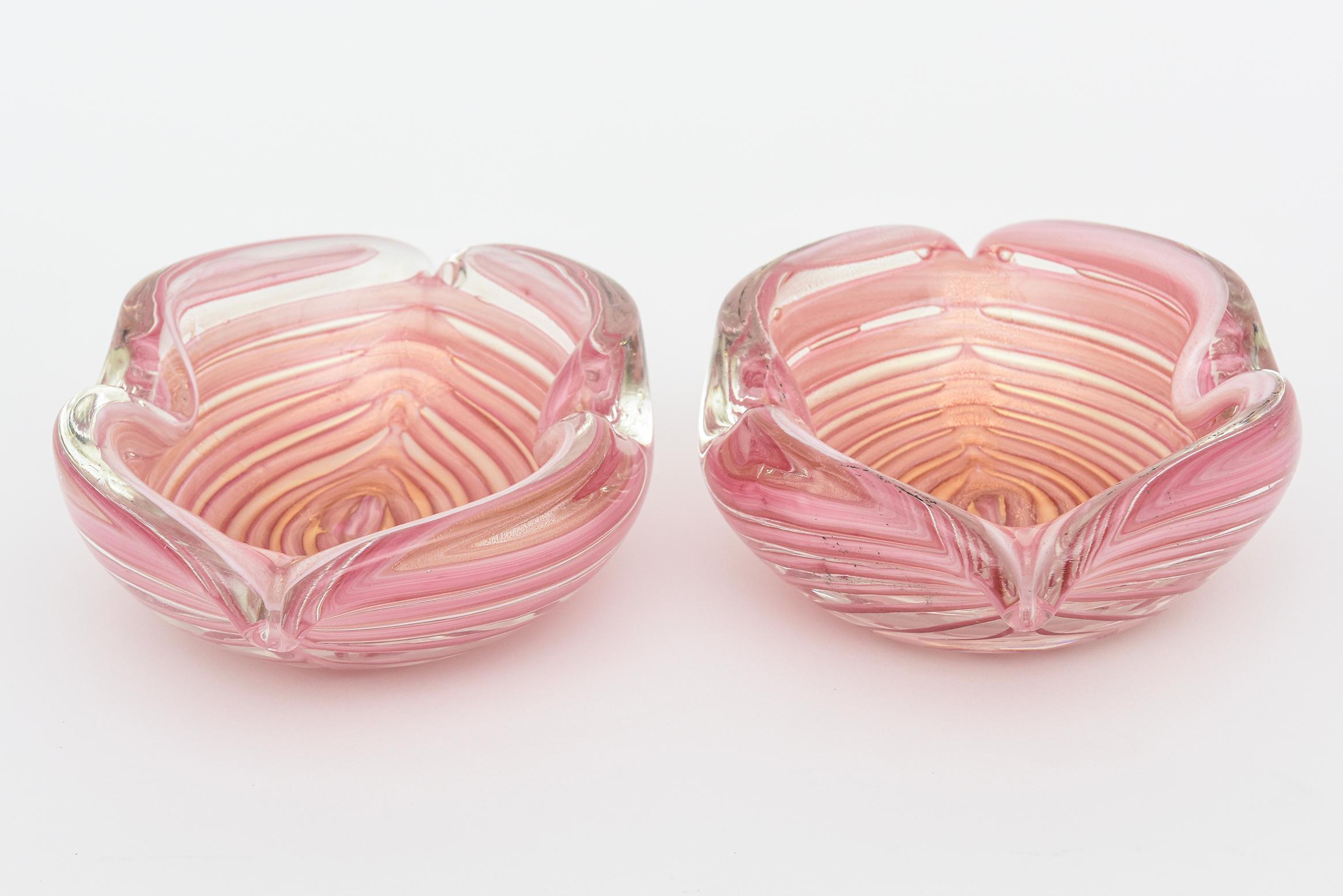 Italian Vintage Murano Barovier e Toso Pink Striped with Gold Flecks Glass Bowls Pair Of