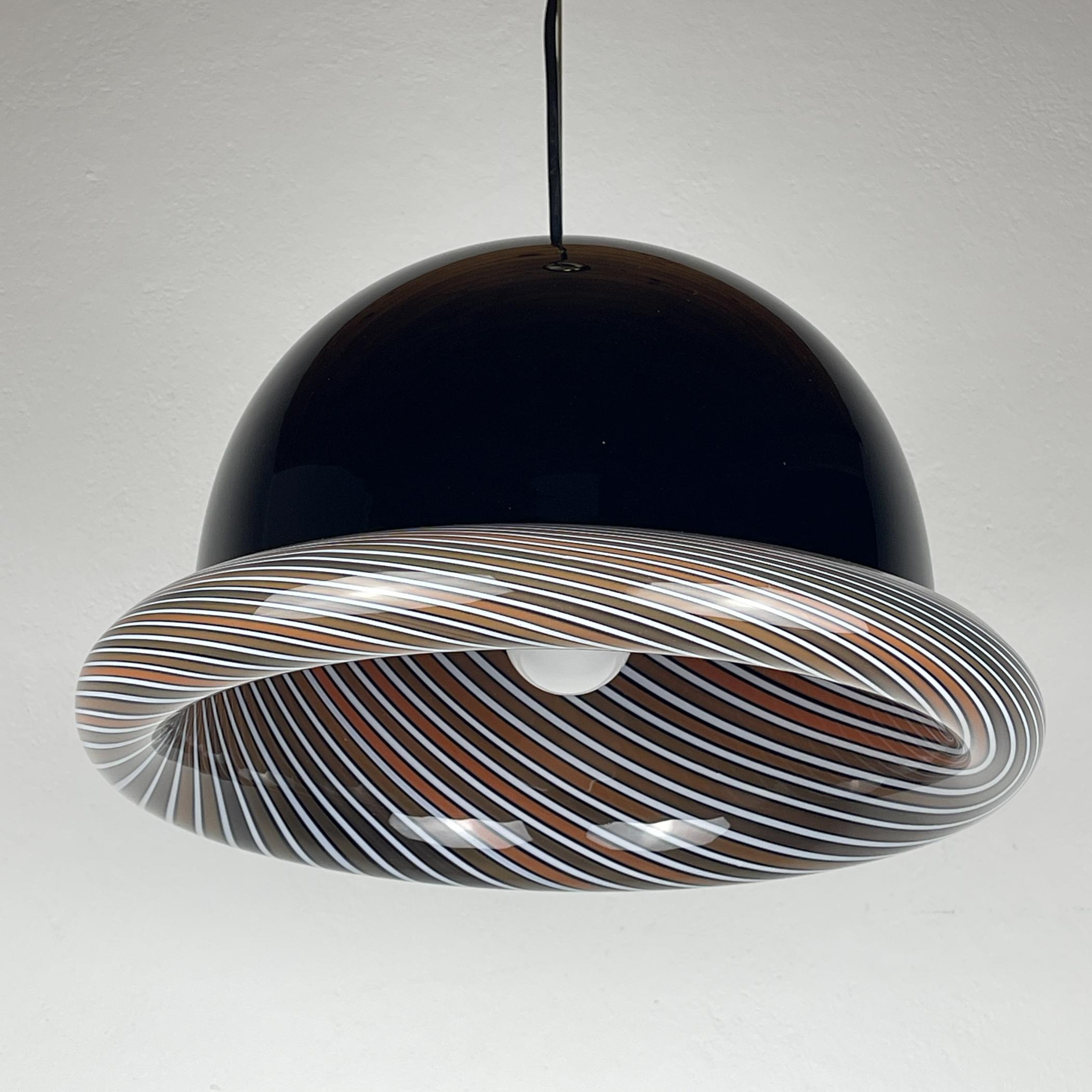 Verre de Murano Lampe suspendue vintage Murano noir, Italie 1960s en vente