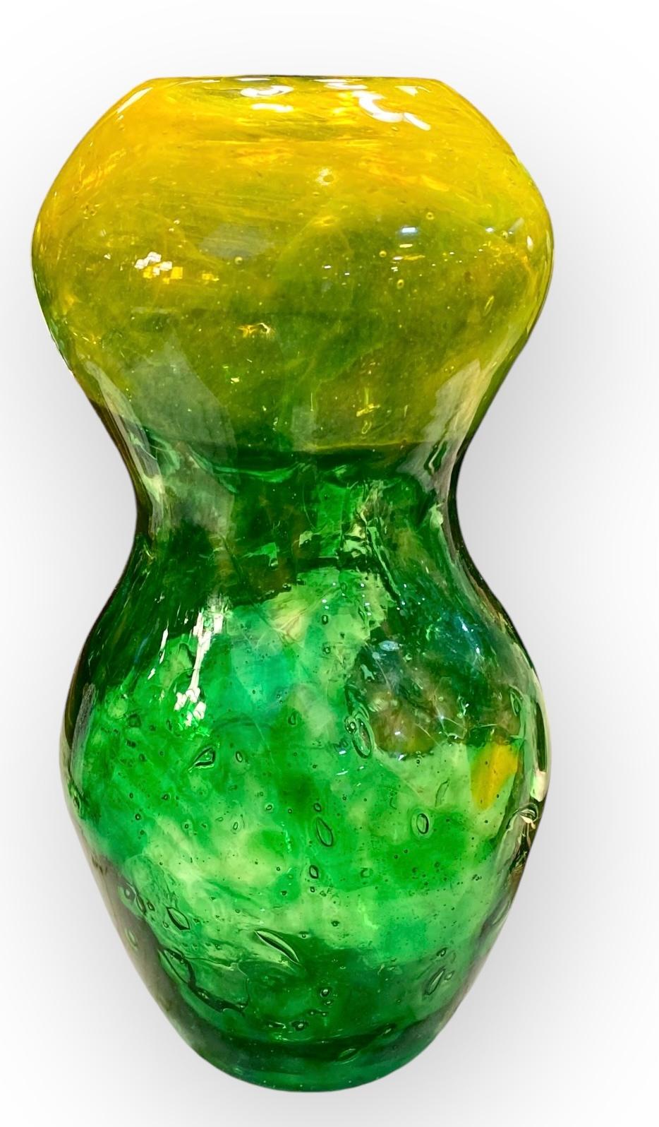Italiano Vaso per limoni in vetro soffiato di Murano d'epoca in vendita