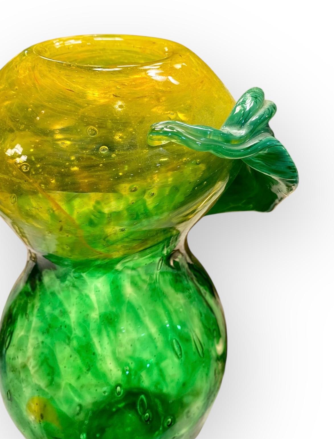 Fatto a mano Vaso per limoni in vetro soffiato di Murano d'epoca in vendita