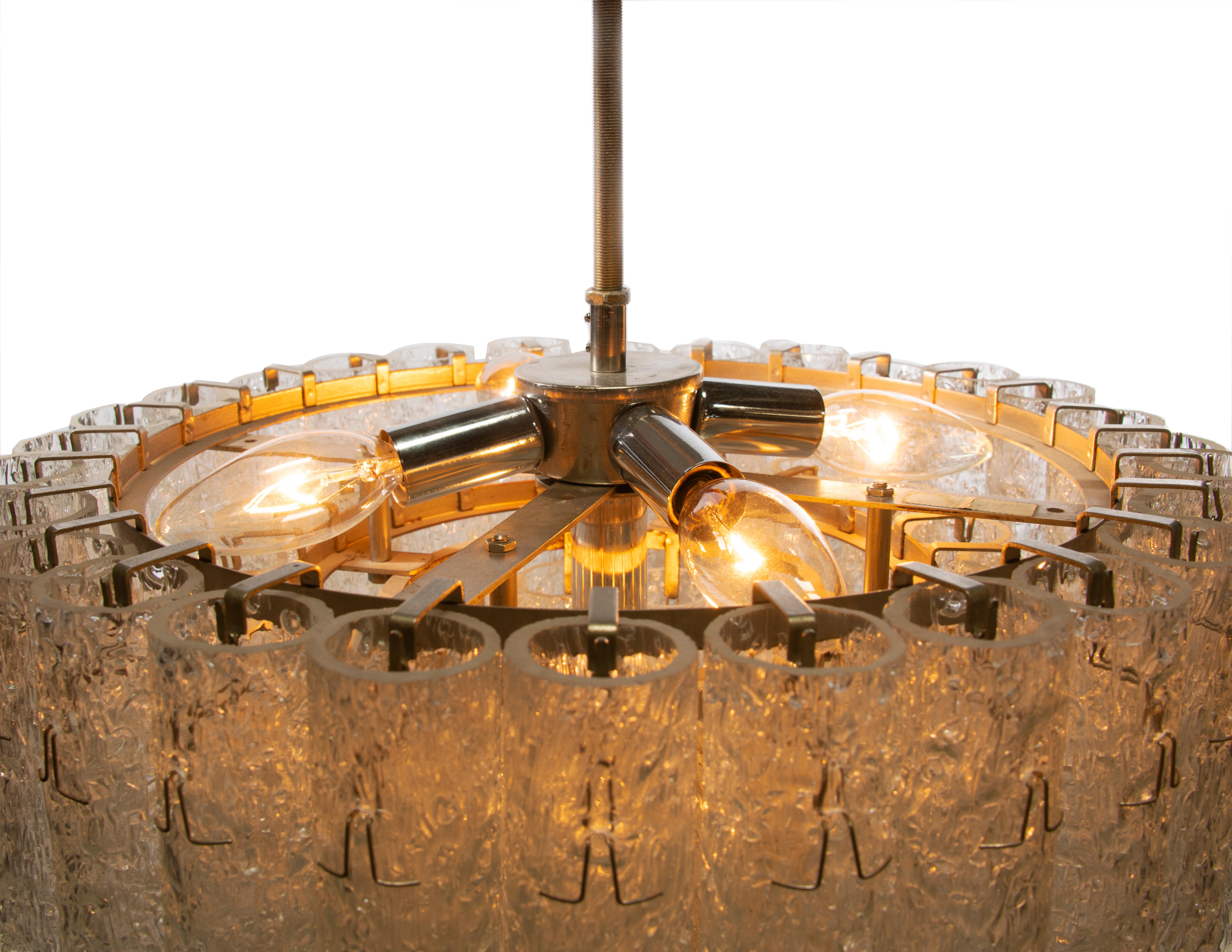 Italiano Lampadario vintage di Murano - Un'Eleganza senza tempo in vendita