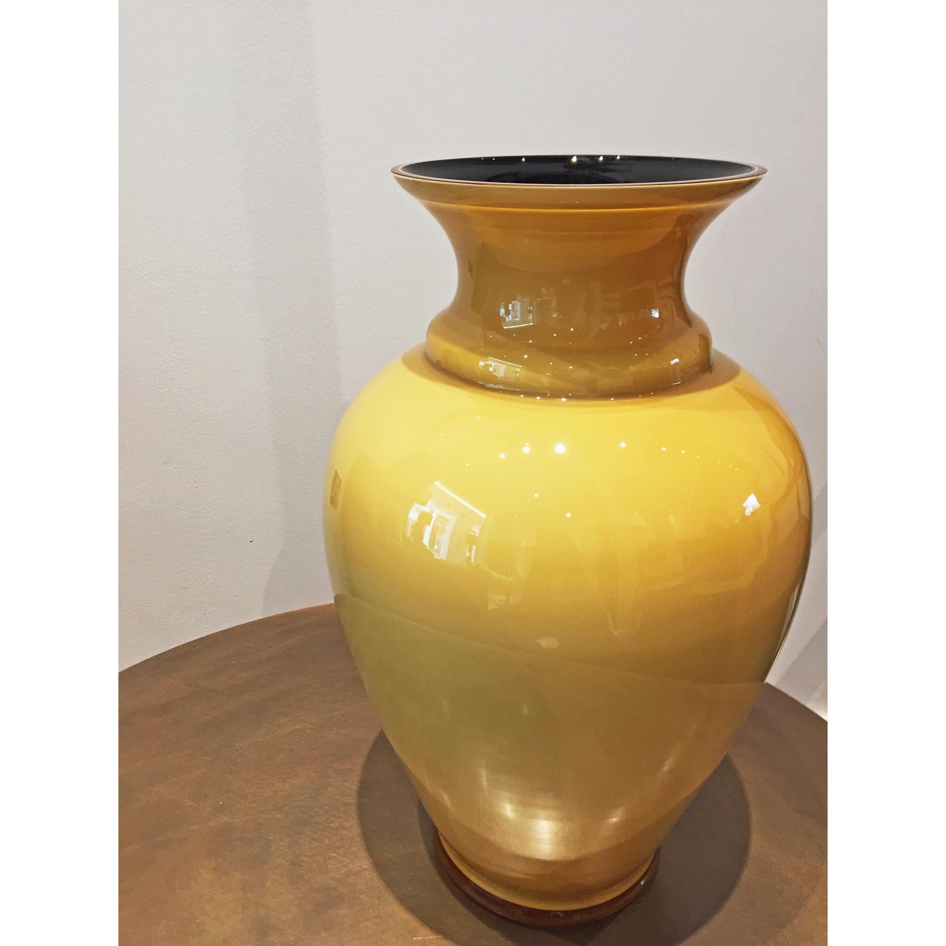 20th Century Vintage Murano Contrasting Mustard Vase For Sale