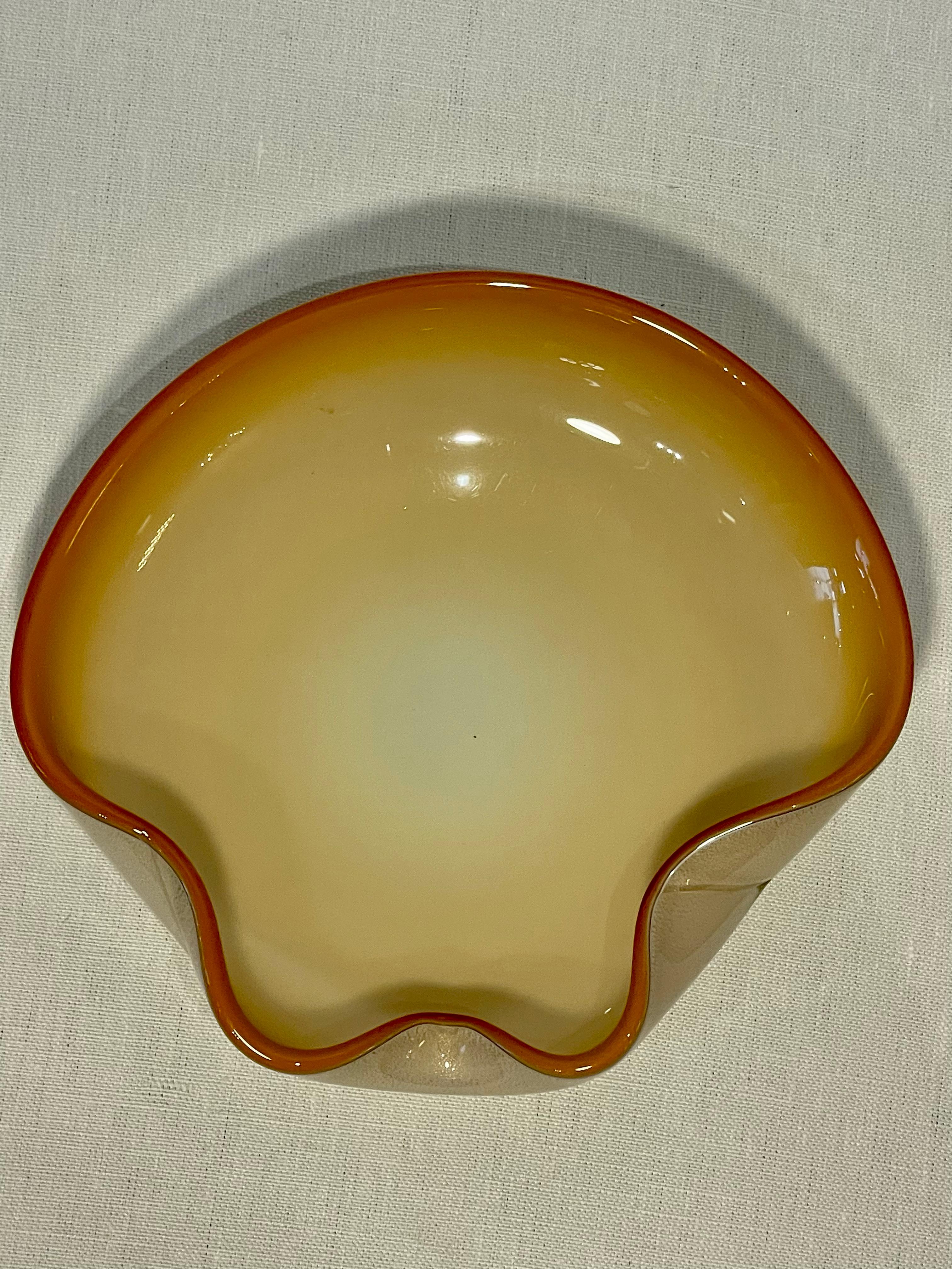 Vintage hand-blown Murano glass 
Scalloped edges
Freeform tangerine dish

