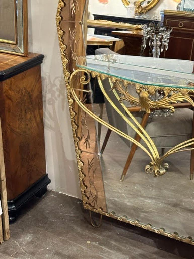 Buriné Miroir de toilette vintage en verre gravé et laiton de Murano en vente