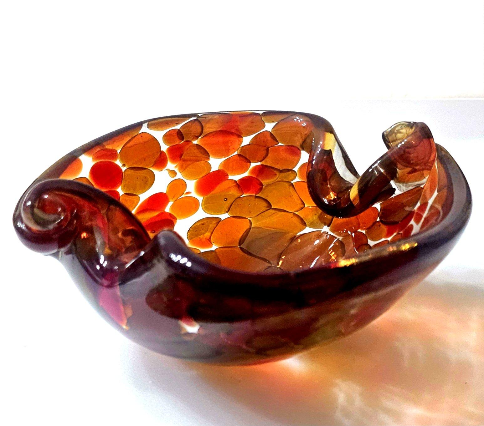 Vintage Murano Glass a Pentoni (spots) Bowl, Shell Motif For Sale 7