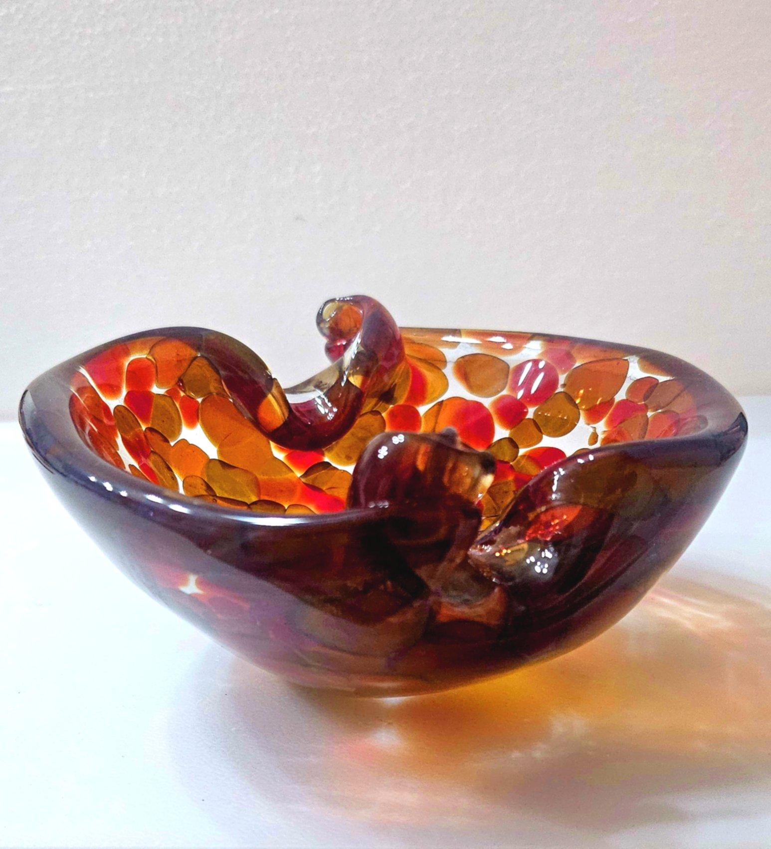 Vintage Murano Glass a Pentoni (spots) Bowl, Shell Motif For Sale 9