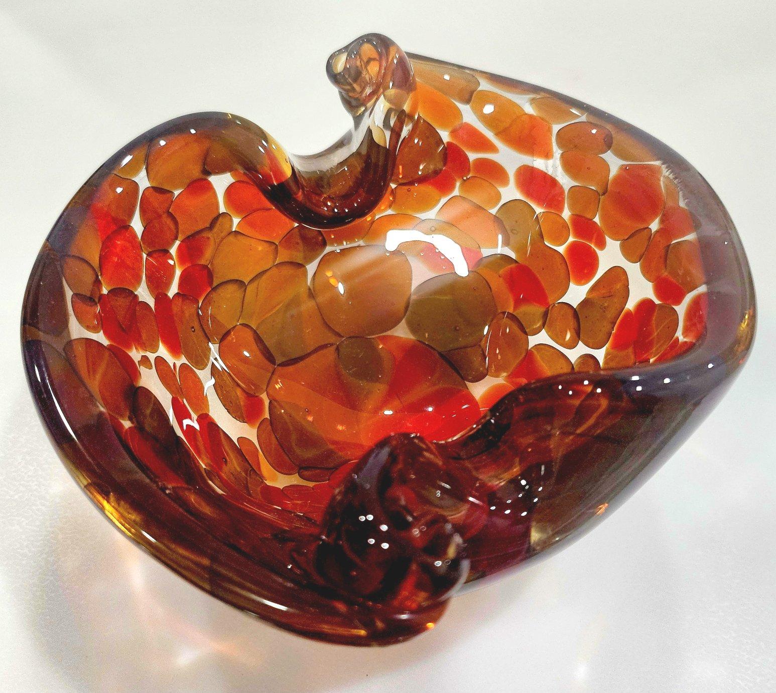 Italian Vintage Murano Glass a Pentoni (spots) Bowl, Shell Motif For Sale