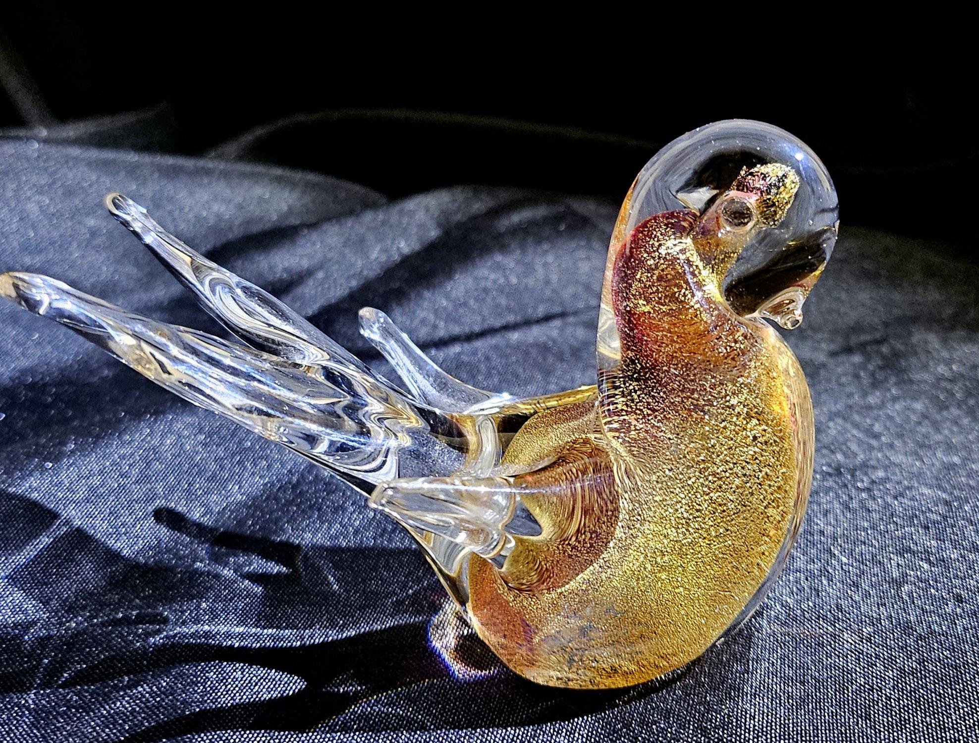 Vintage Murano Glass Bird with Gold Polveri, by Rubelli For Sale 3
