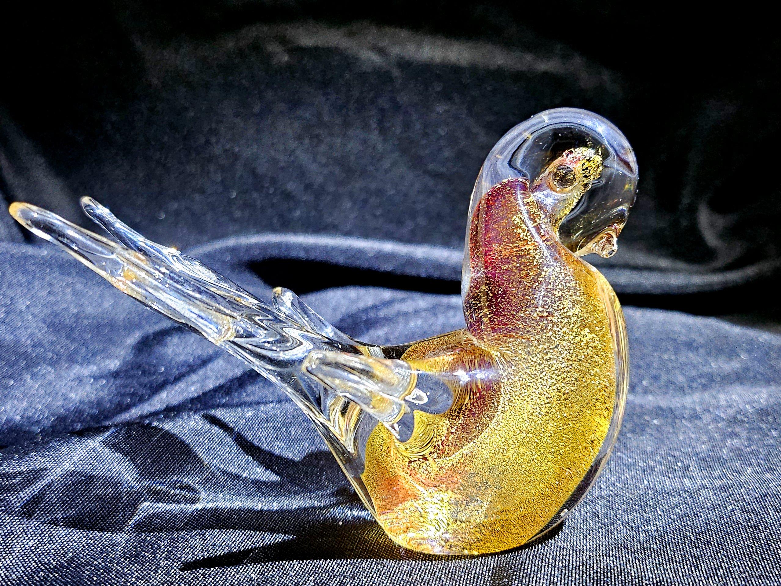 Vintage Murano Glass Bird with Gold Polveri, by Rubelli For Sale 4