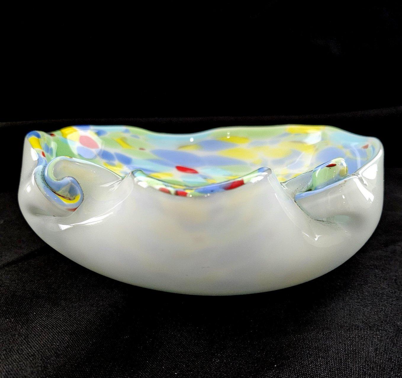 Vintage Murano Glass Bowl by Fratelli Toso In Good Condition For Sale In Warrenton, OR