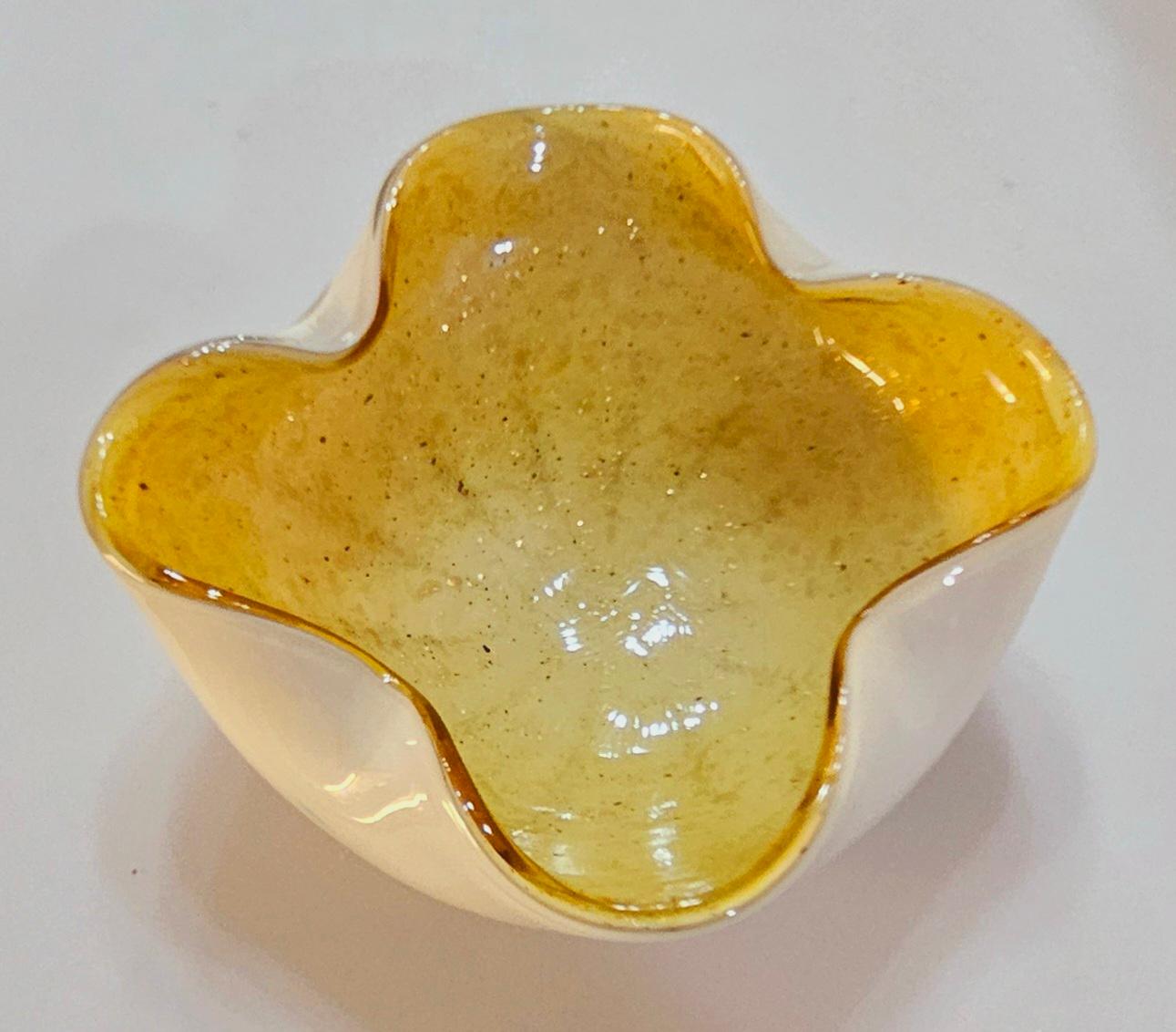 Italian Vintage Murano Glass Bowl / Dish / Ashtray / Catch-All For Sale