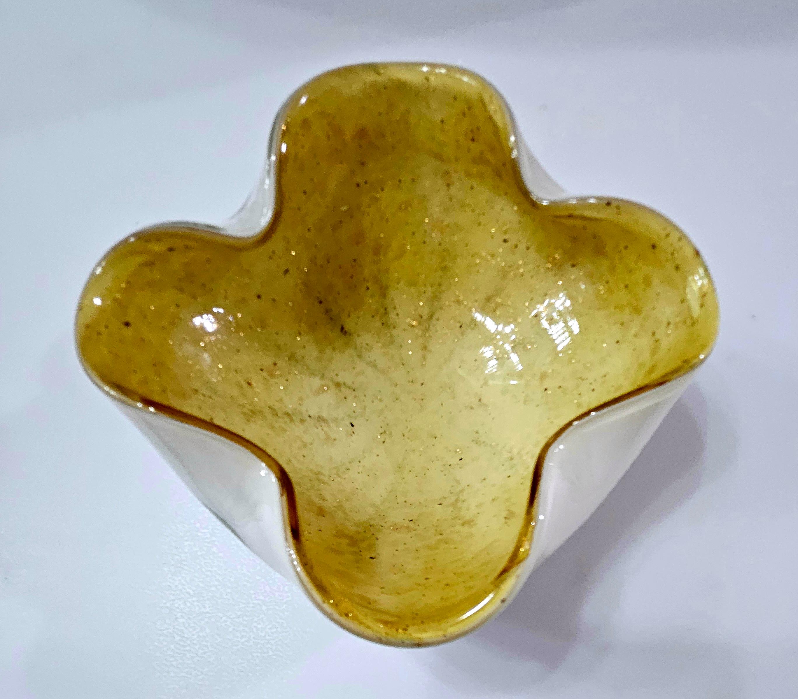 Autre Vintage Murano Glass Bowl / Dish / Ashtray / Vide Poche en vente