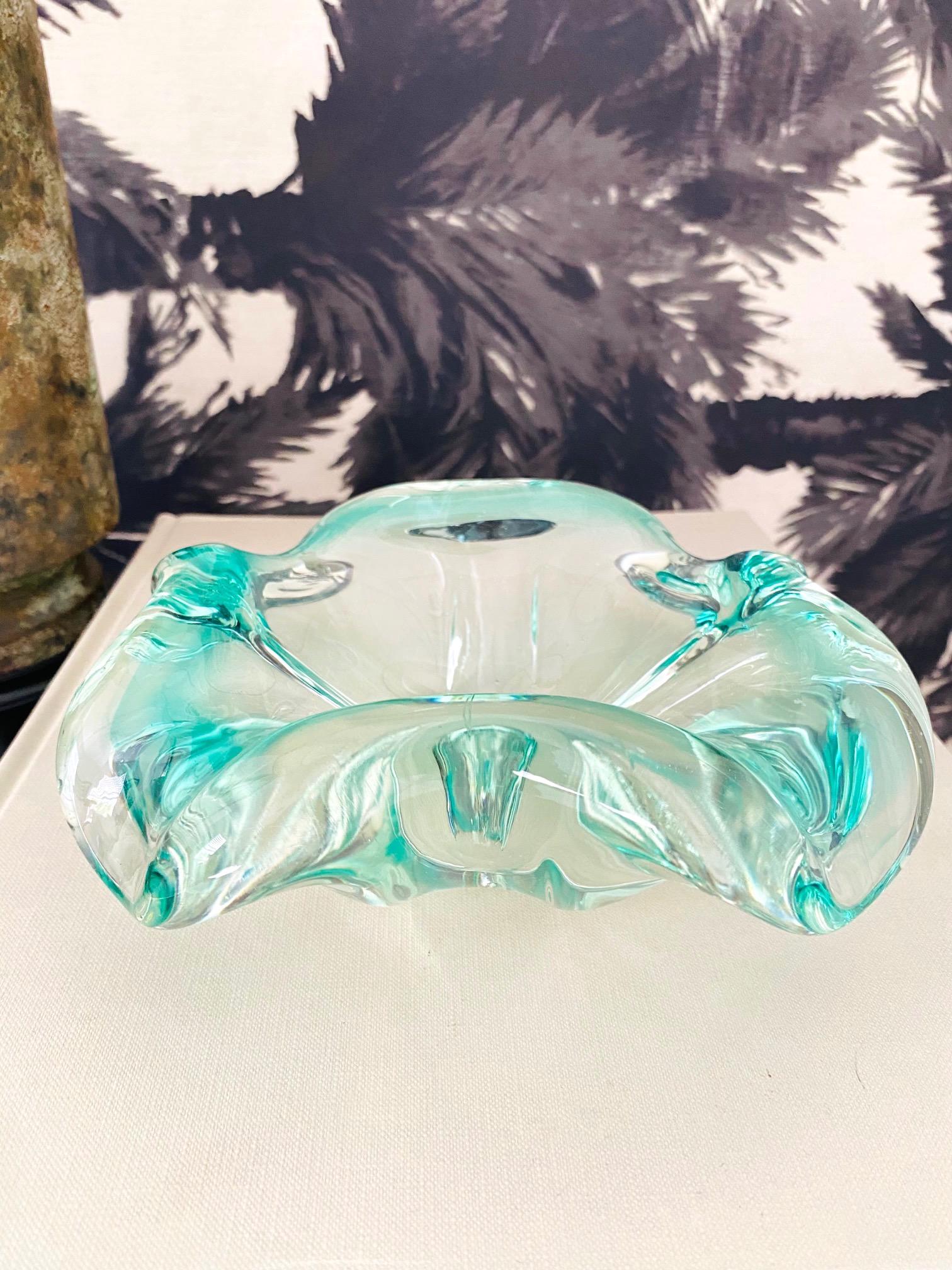 Hand-Crafted Seguso Murano Glass Bowl or Ashtray in Aqua, Italy, c. 1950s