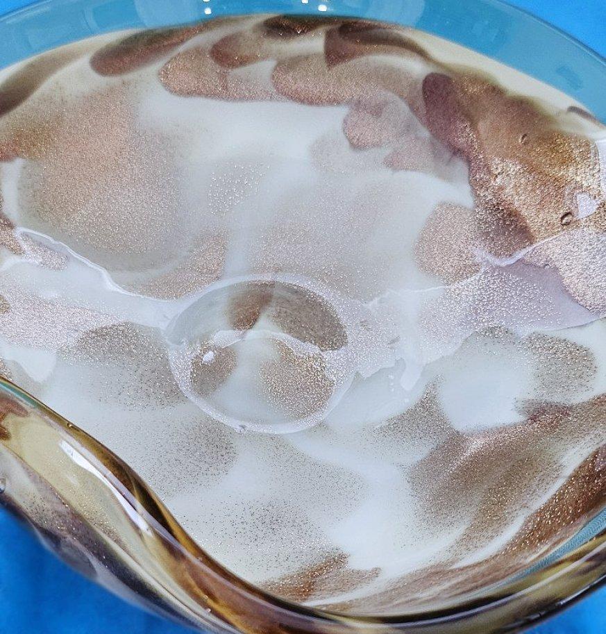 20th Century Vintage Murano Glass Bowl / Vide-Poche with Copper Aventurine For Sale