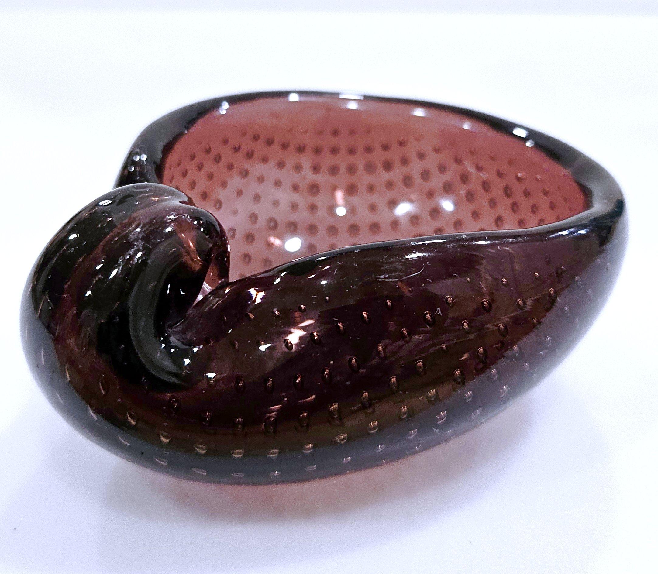 Mid-Century Modern Vintage Murano Glass Bullicante Shell Bowl by Archimede Seguso For Sale