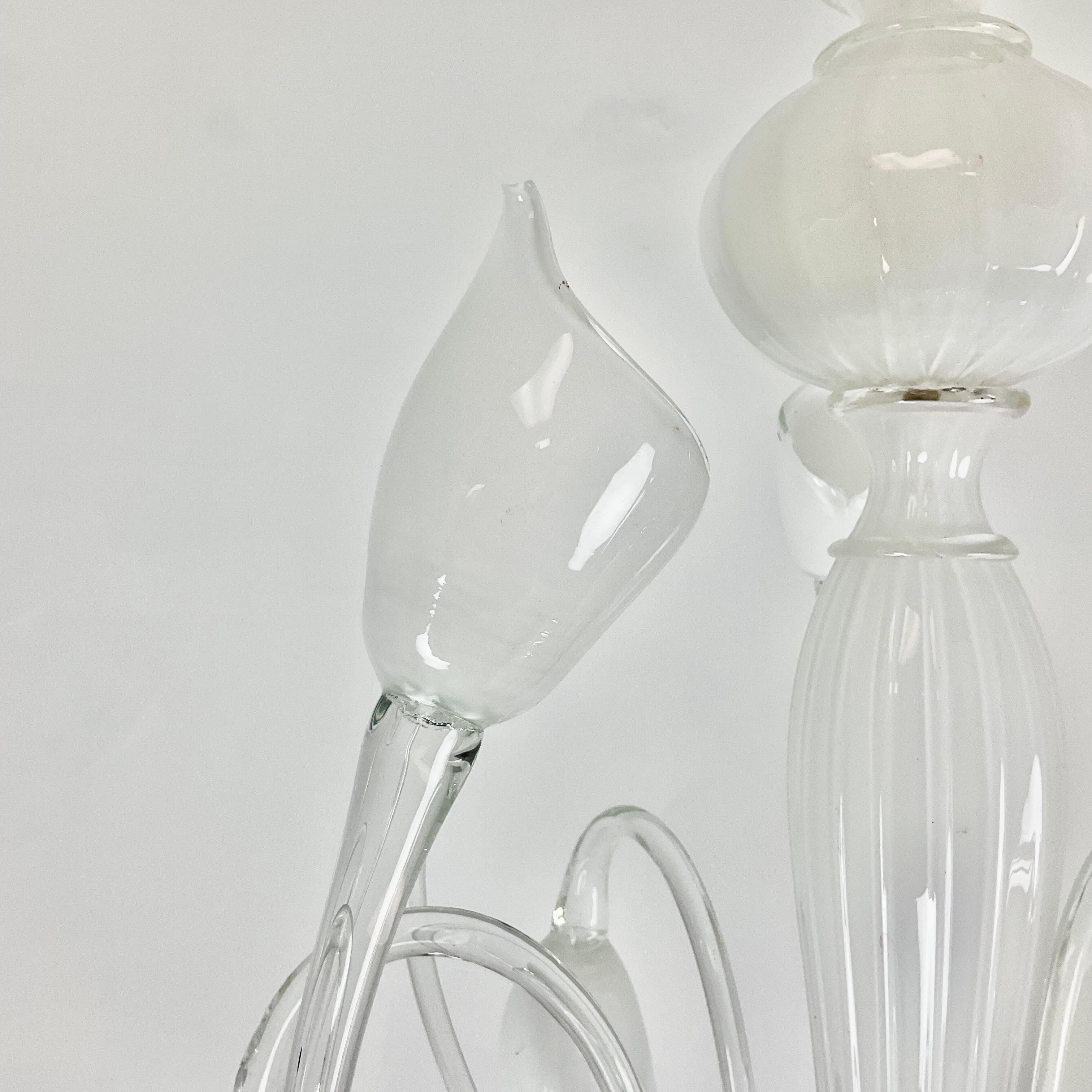 Italiano Lampadario vintage in vetro di Murano in vendita
