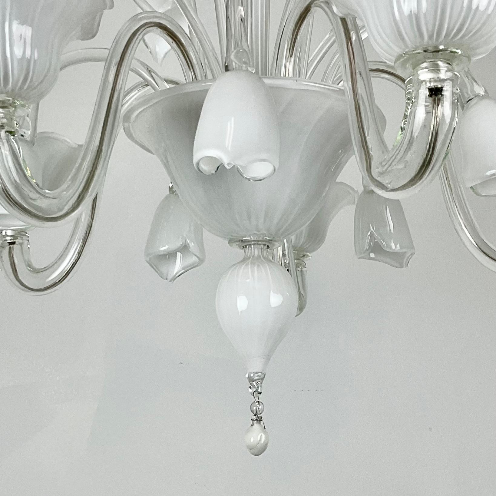 Vetro di Murano Lampadario vintage in vetro di Murano in vendita