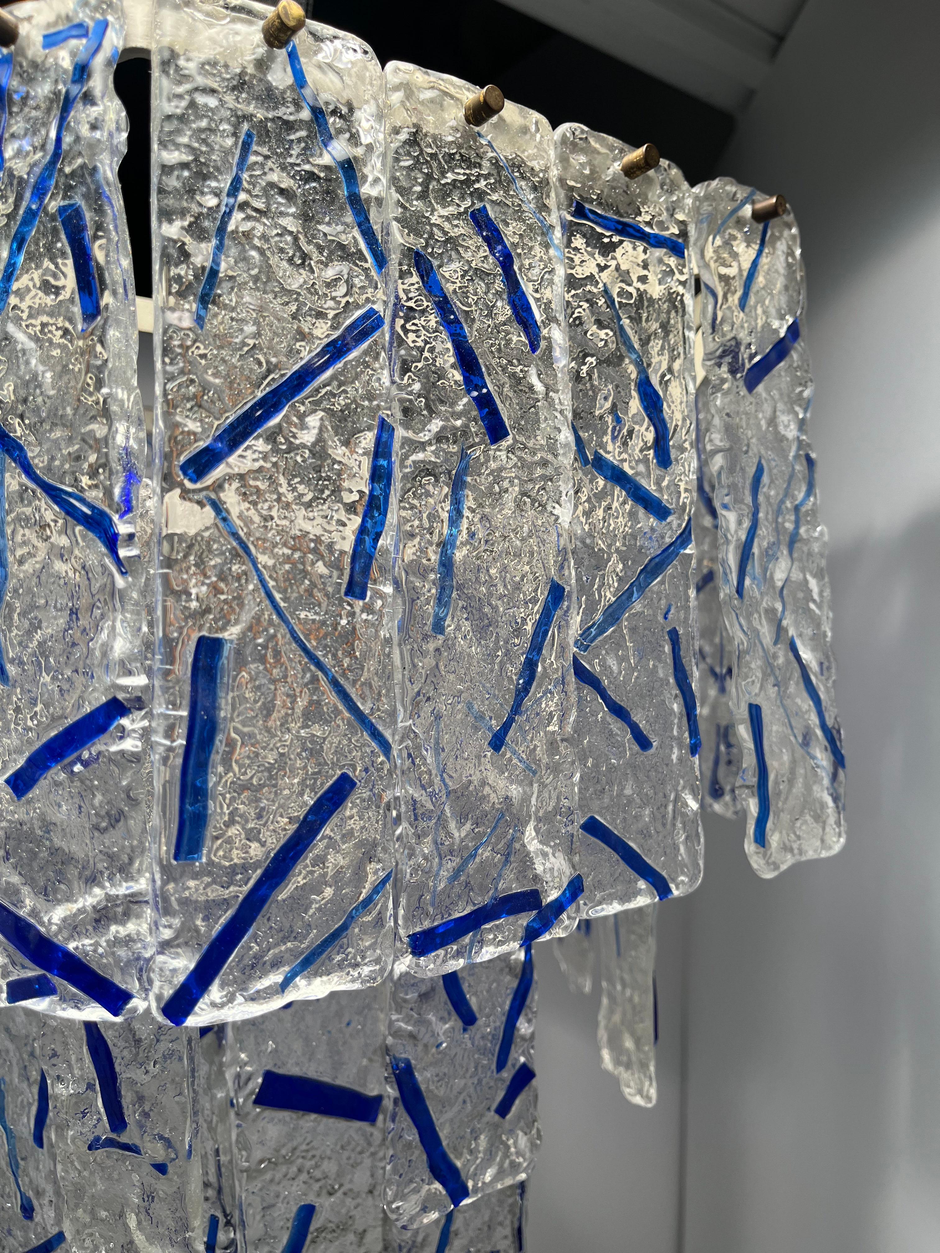 Vintage Murano Glas Konfetti Design Anhänger Kronleuchter von Carlo Nason / Mazzega im Zustand „Gut“ im Angebot in Chicago, IL
