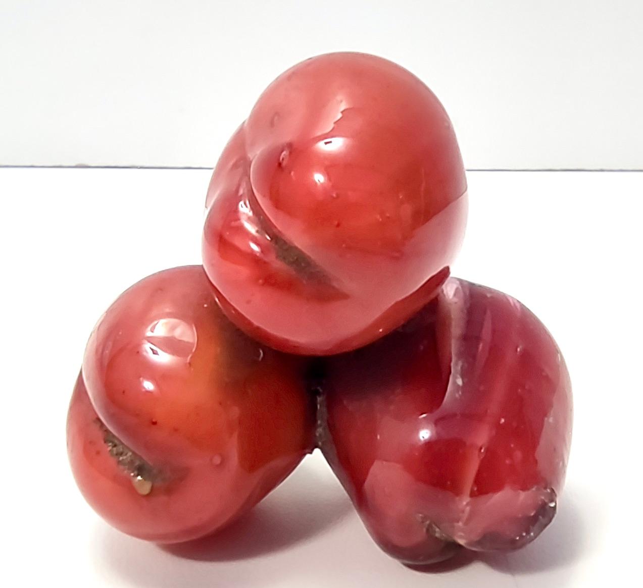 Vintage Murano Glass Decorative Item of Cherries by Martinuzzi for Venini, Italy In Excellent Condition For Sale In Bresso, Lombardy