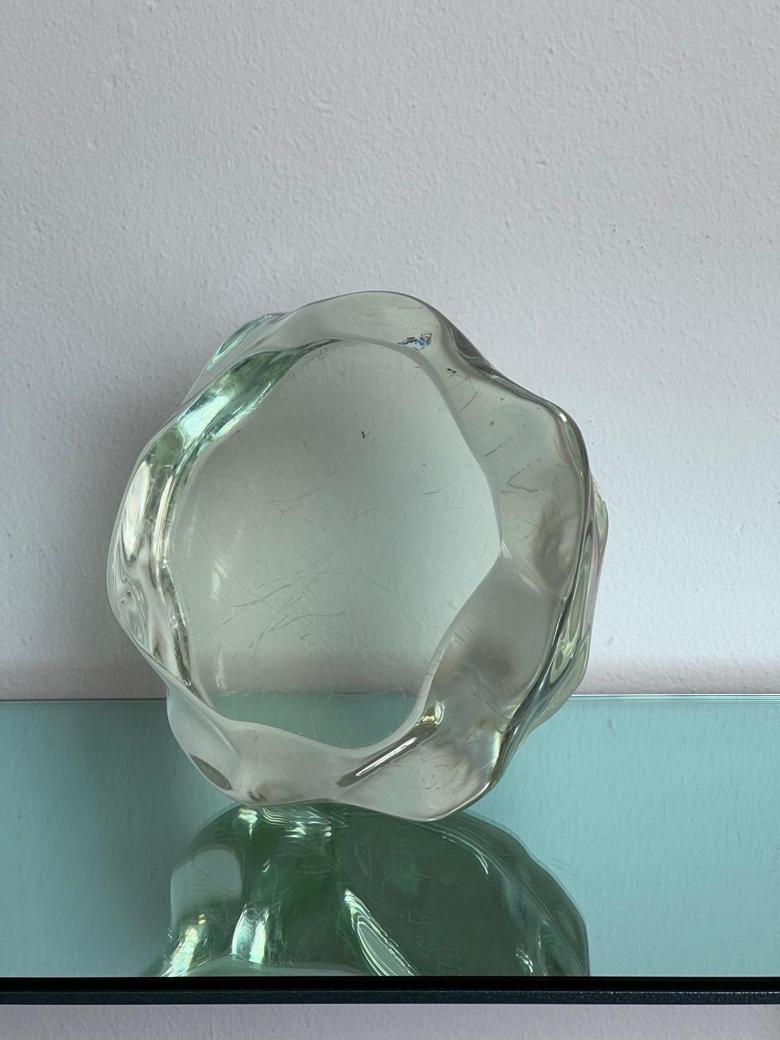 Seltene Murano-Skulptur - Moderne Murano-Kunst - Handgeblasenes Murano-Glas 

Außergewöhnlicher, attraktiver und schwerer Skulpturenblock aus Murano-Glas. Dieses ungewöhnliche Schmuckstück sieht aus wie ein Kristallstein, ist aber aus Murano-Glas
