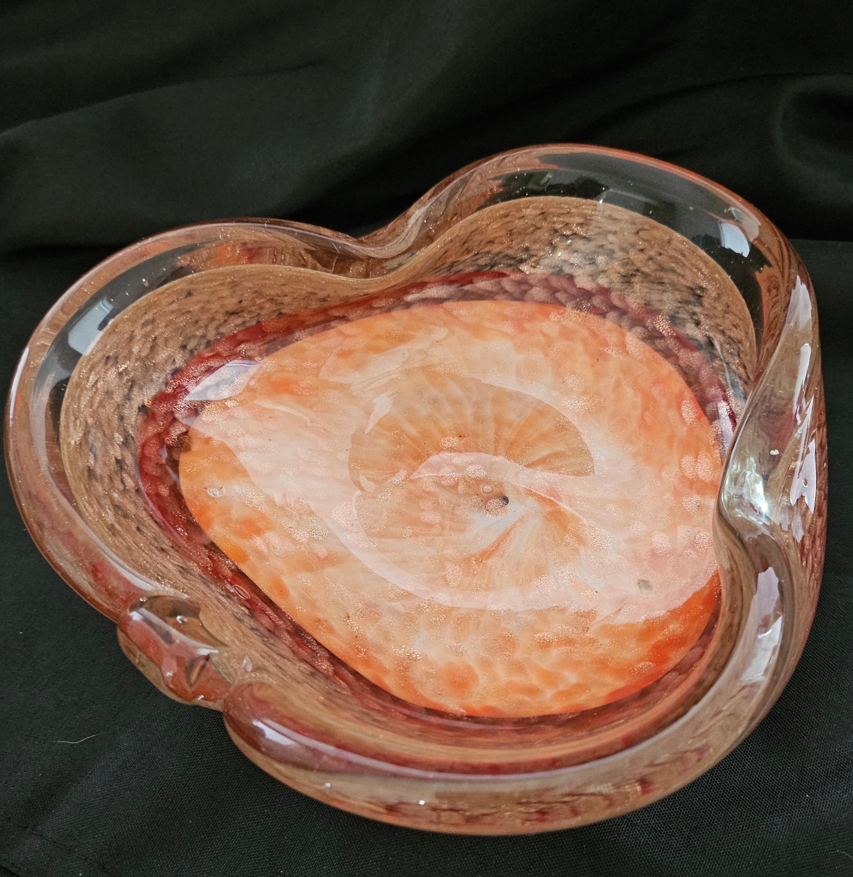 Plat / bol MCM en verre de Murano avec mouchetures d'or ou cuivre en aventurine - VENTE en vente 3