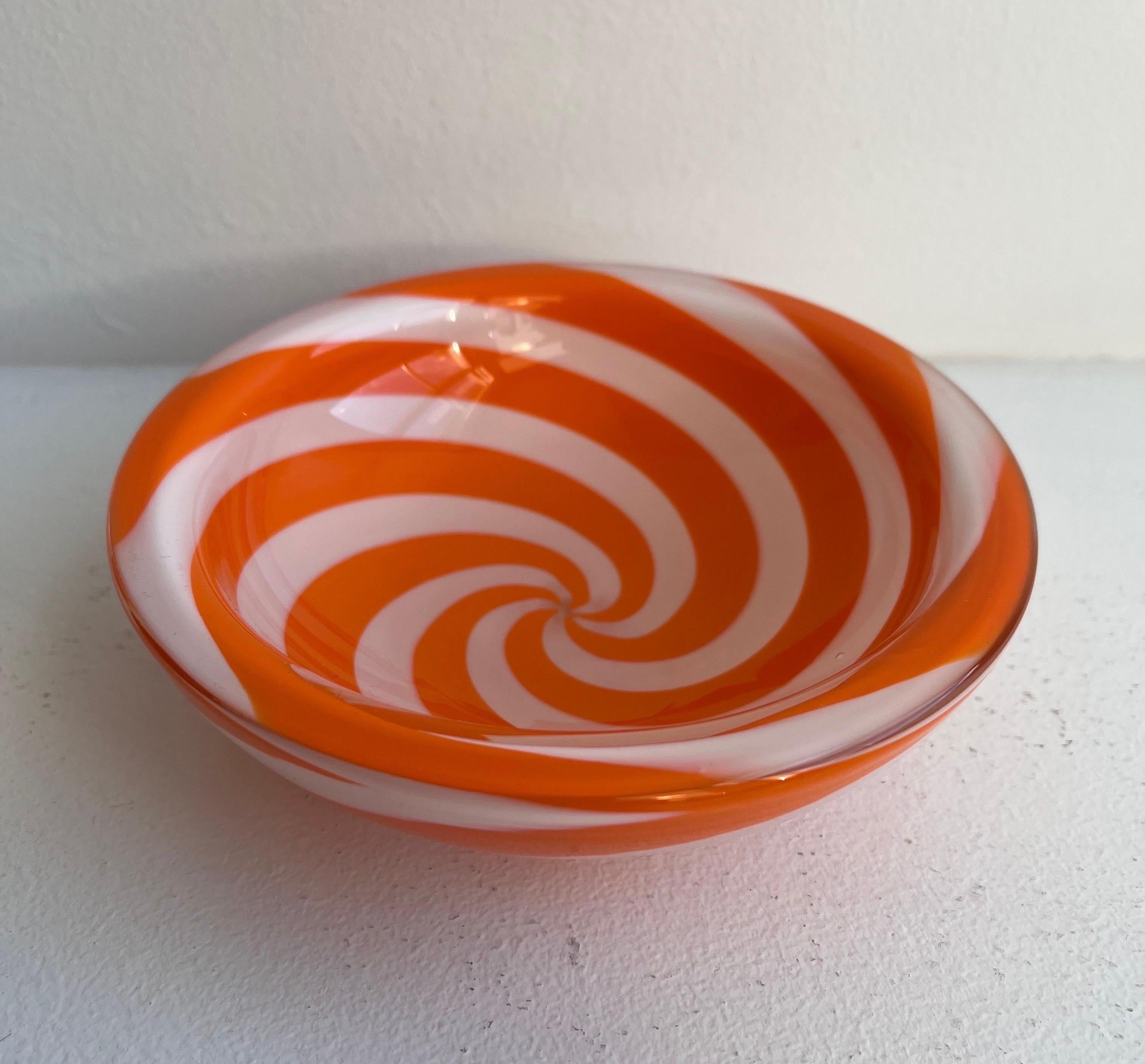 Mid-Century Modern Vintage Murano Glass Dish with Tangerine Optic Swirls For Sale