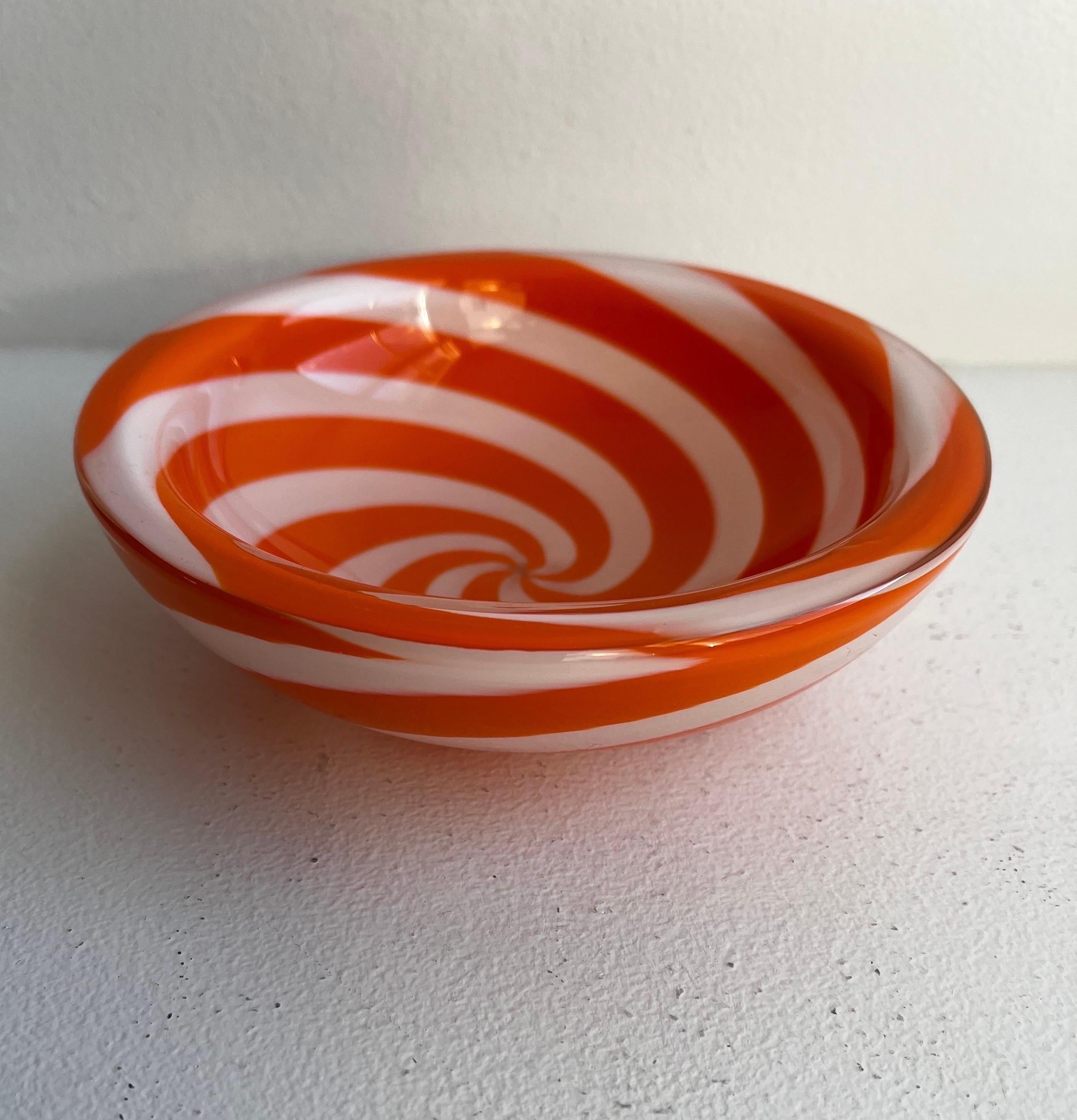 Italian Vintage Murano Glass Dish with Tangerine Optic Swirls For Sale