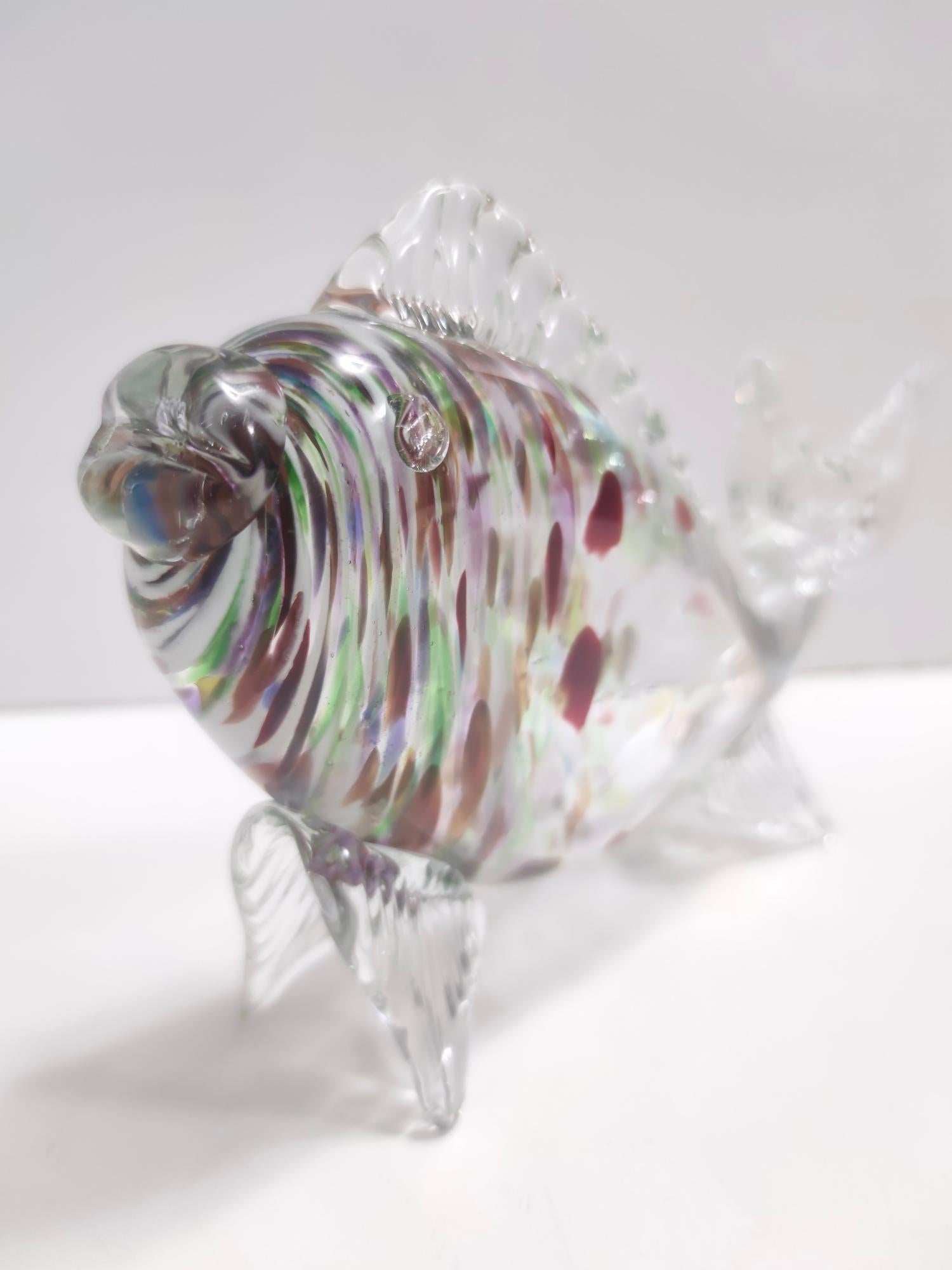 Mid-20th Century Vintage Murano Glass Fish Decorative Figurine by Fratelli Toso, Italy For Sale