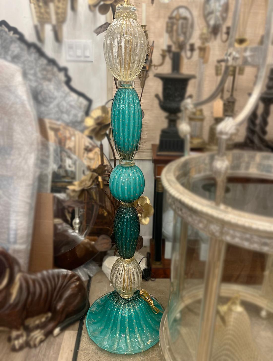 Lampada da terra in vetro di Murano vintage In condizioni buone in vendita a New York, NY
