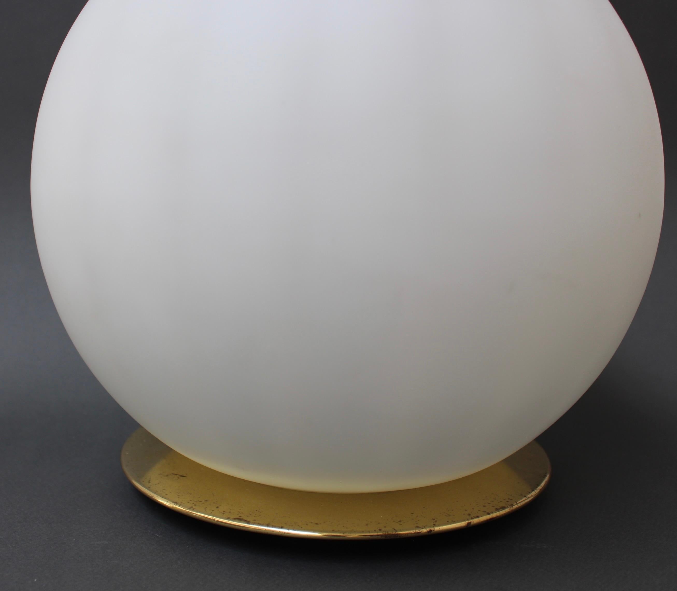 Vintage Murano Glass Globe Table Lamp 'circa 1970s' In Good Condition For Sale In London, GB